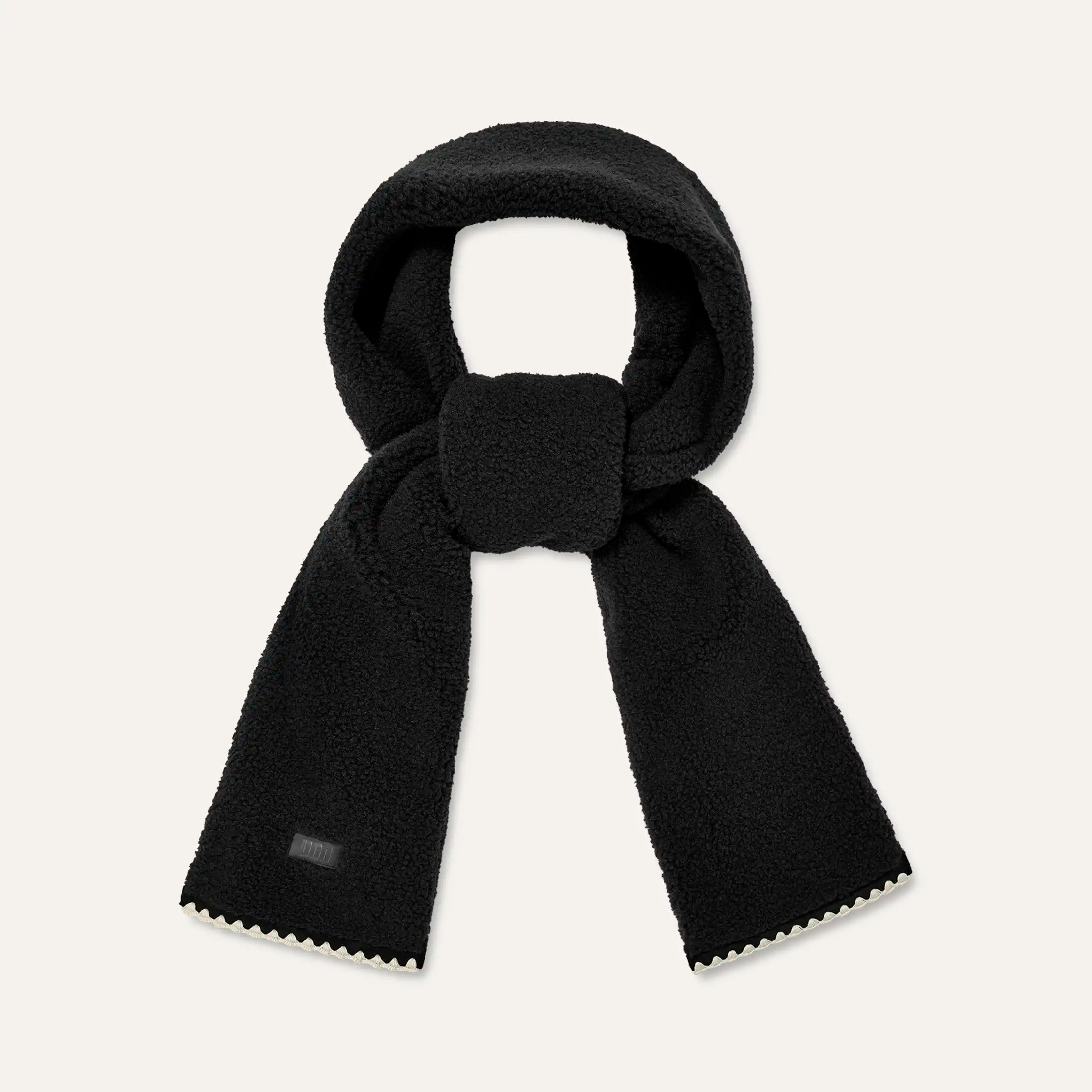 Women's UGGfluff Scalloped Scarf - BLACK