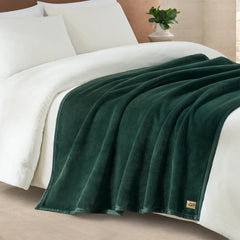 Home Coco Throw 50" x 70" - ARUGULA