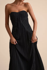 Narasha Emerald Green Pleated Strapless Maxi Dress