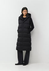 The Super Puff™ Long Vest - cliMATTE™ - BLACK