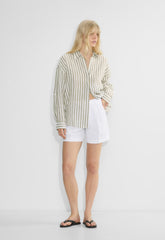 The Effortless Short™ Mid-Thigh - CruiseLinen™ - WHITE