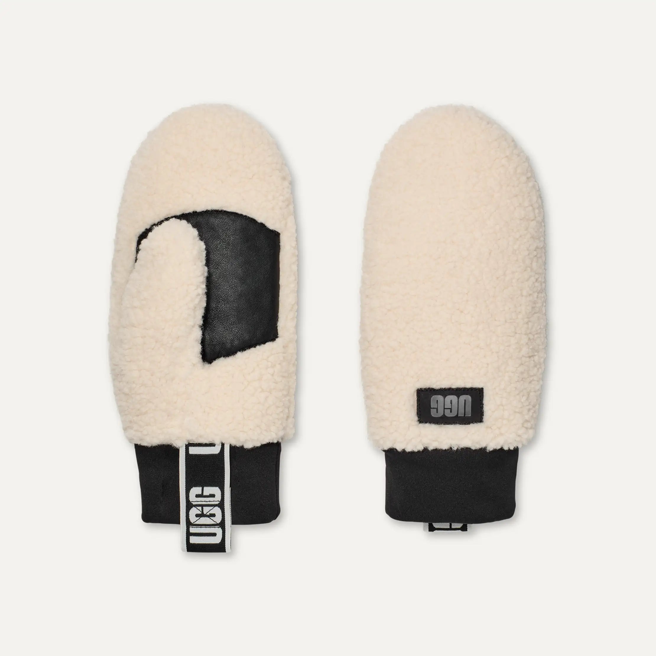 Women's UGGfluff Mitten With Logo Tape - NIMBUS