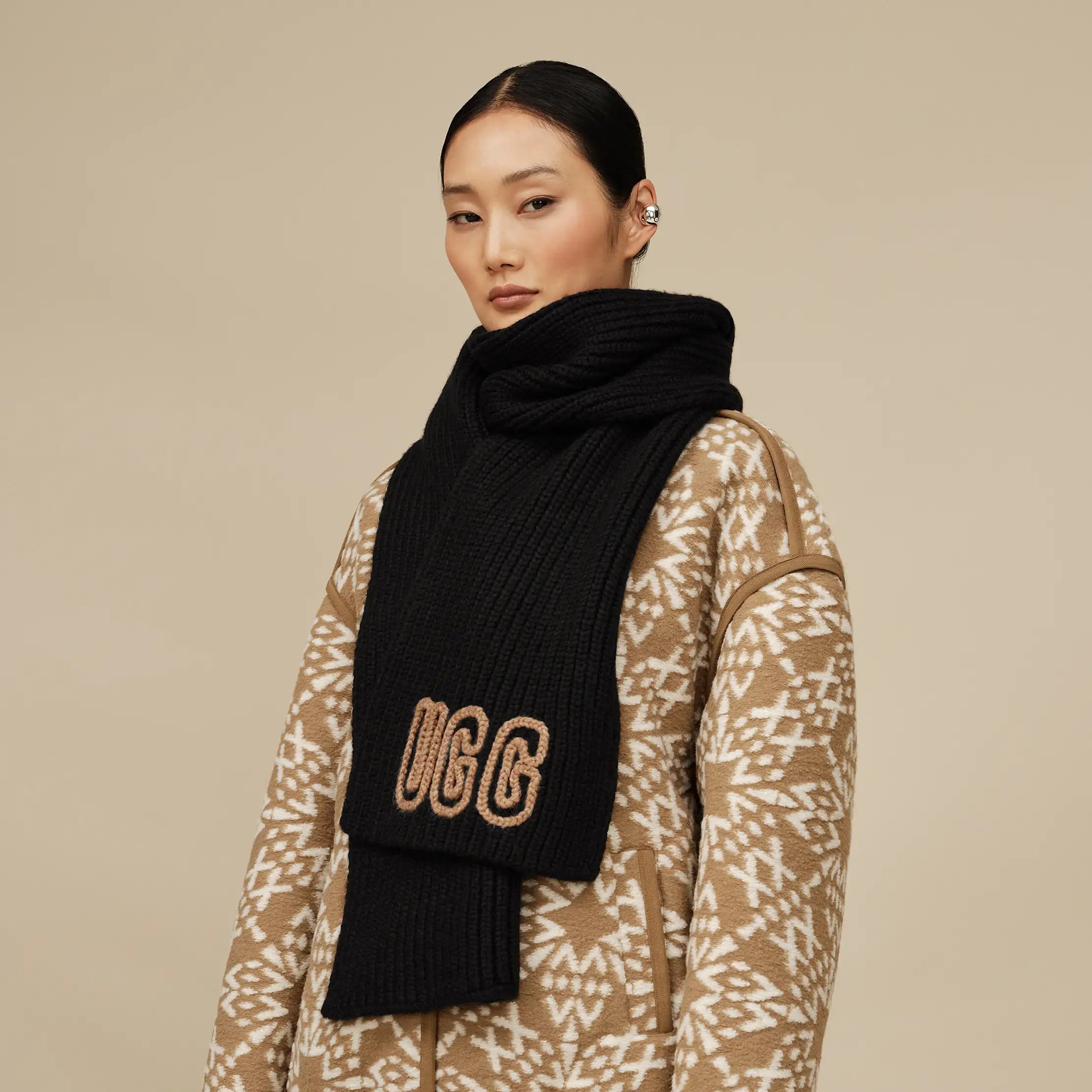 Women's Chunky Crafted Rib Scarf - BLACK