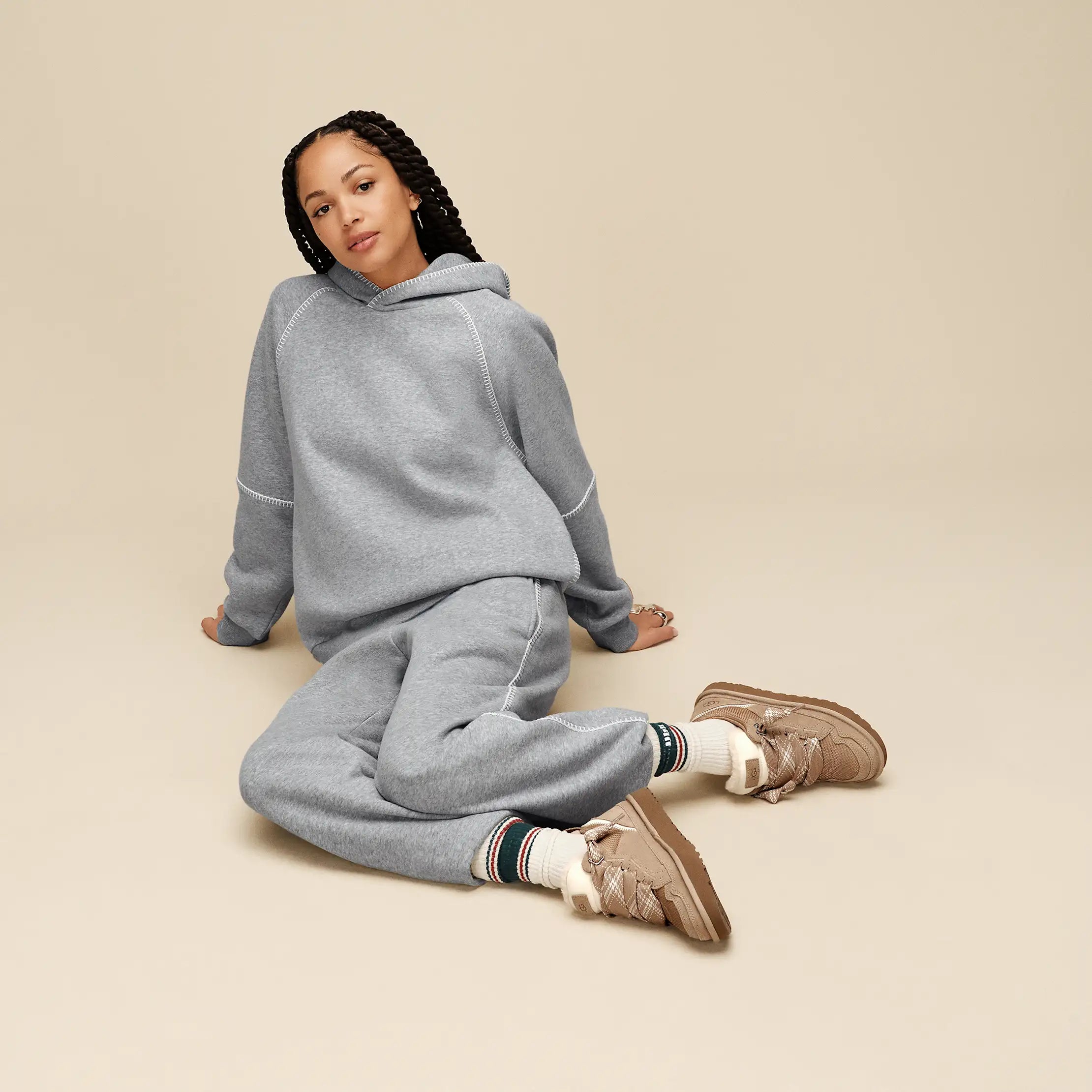 Women's Classic Hoodie - GREY HEATHER