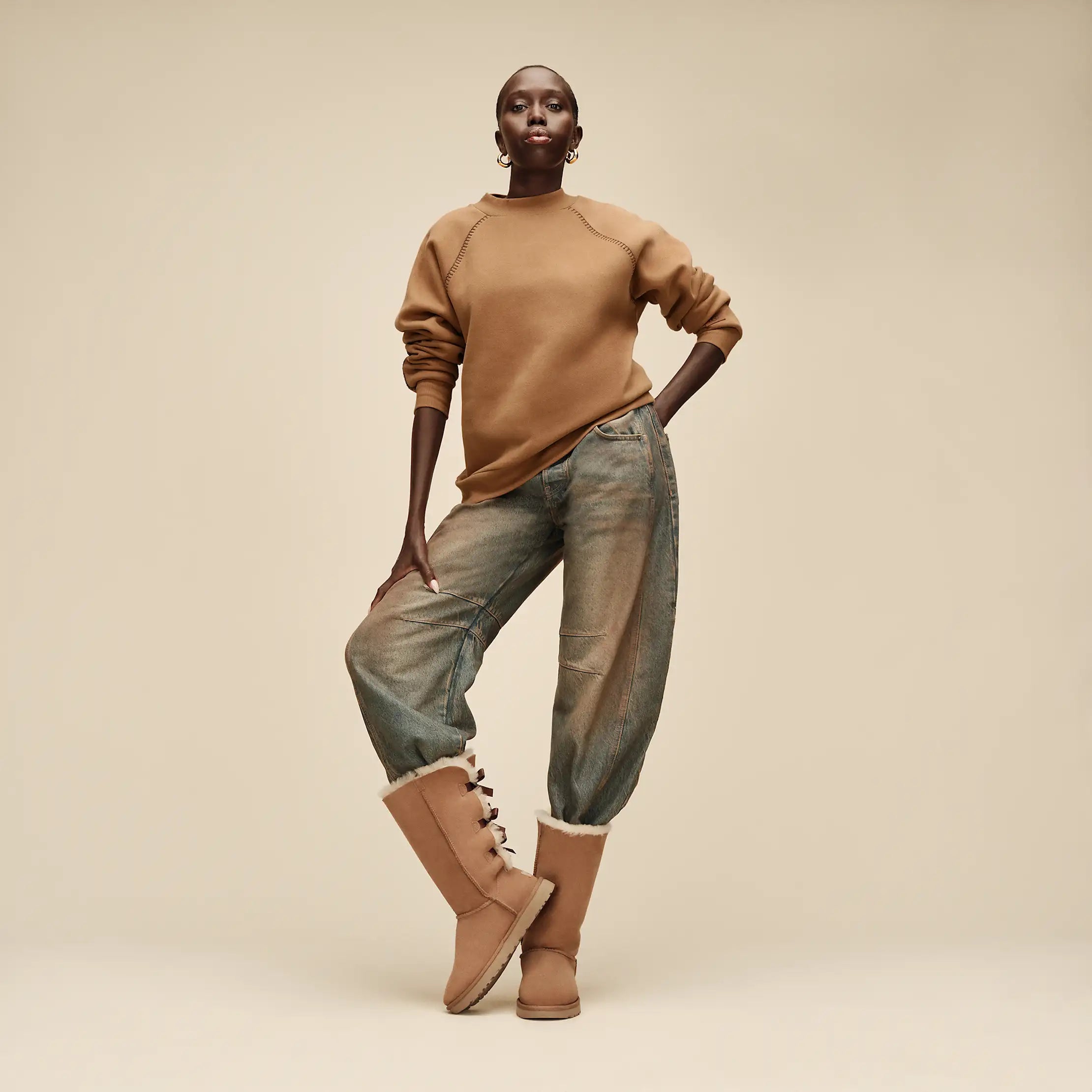 Women's Classic Crewneck - CHESTNUT