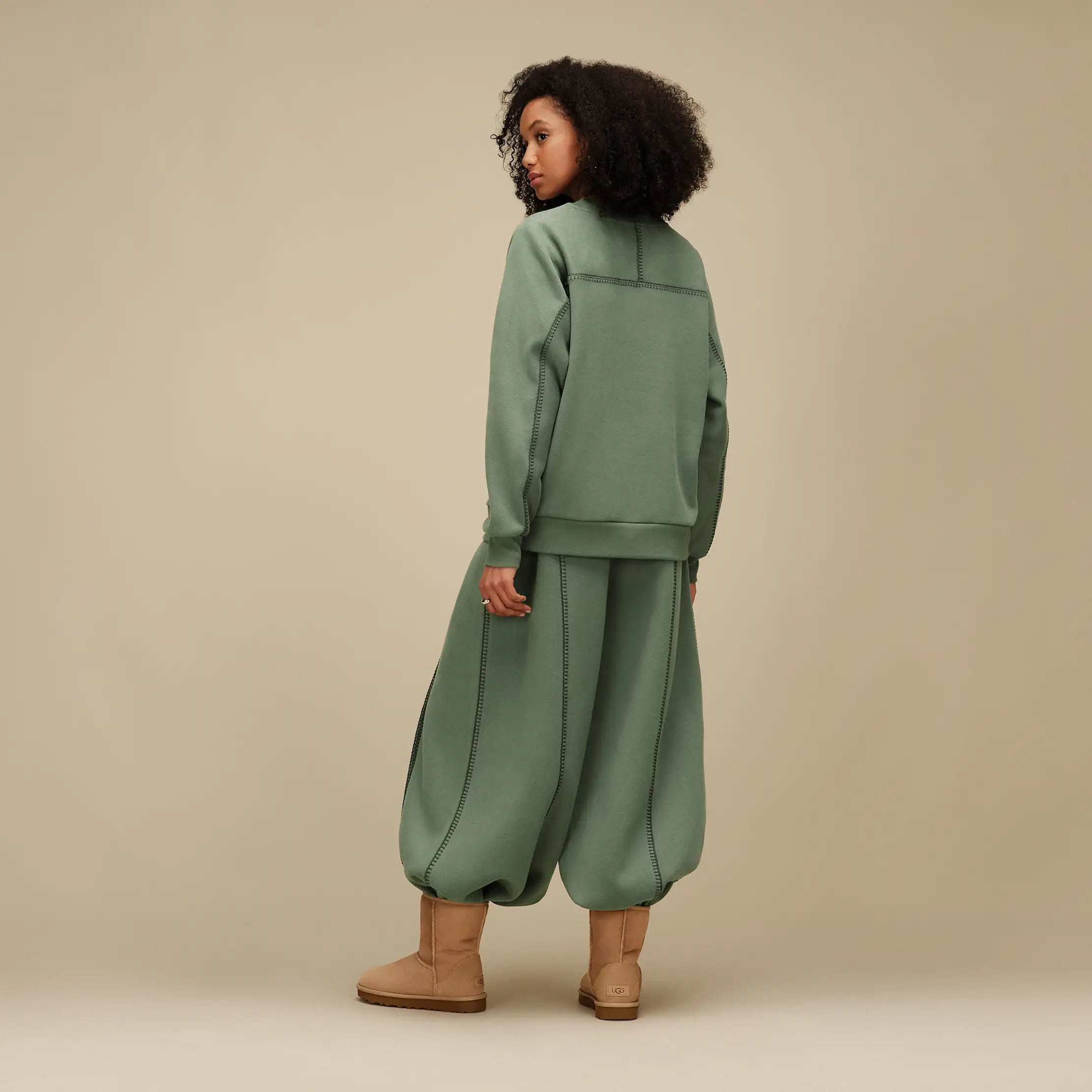 Women's Classic Crewneck - GREEN STONE