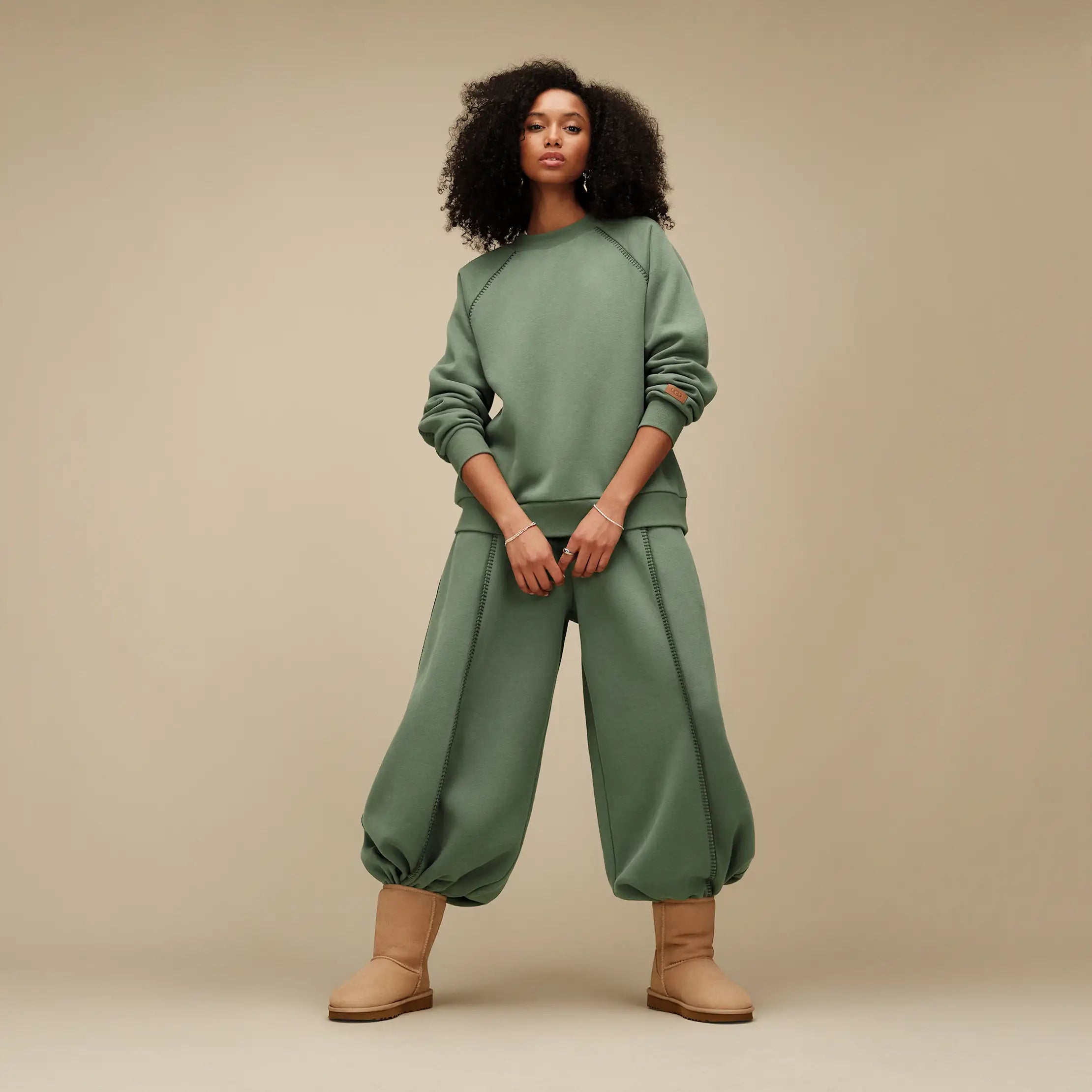 Women's Classic Crewneck - GREEN STONE