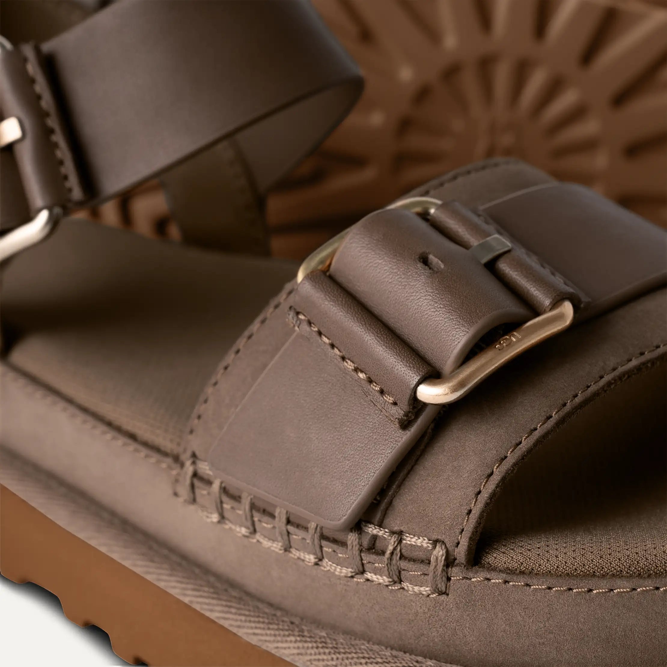 Women's Goldenstar Villa - MOLASSES