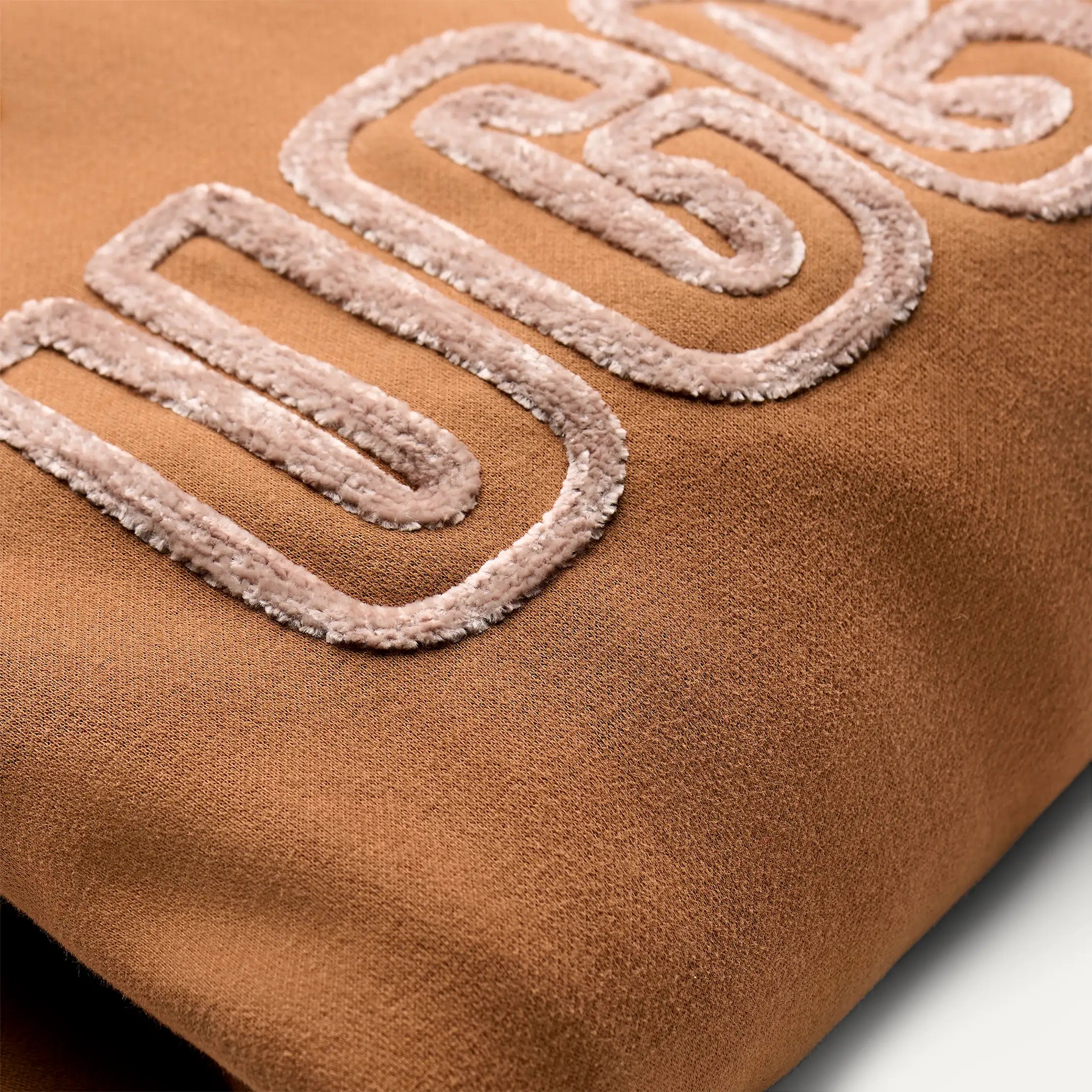Women's UGG Logo Crewneck - CHESTNUT