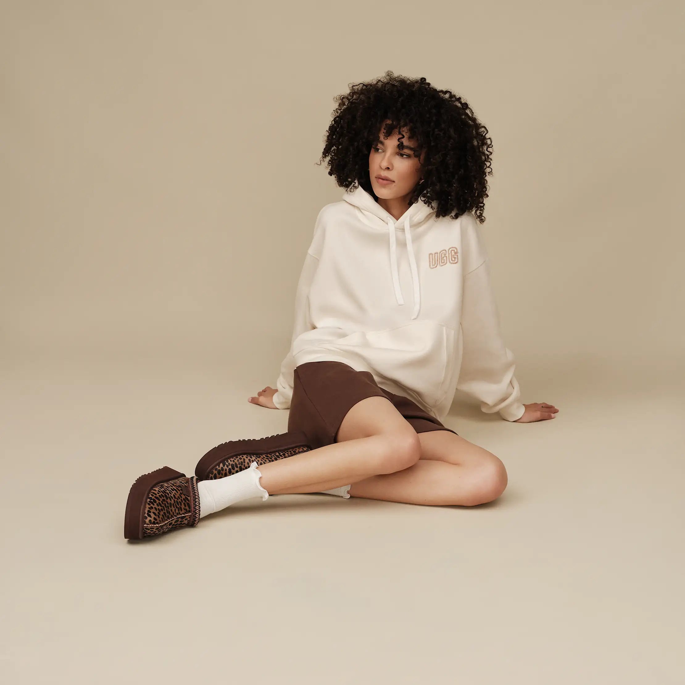 Women's UGG Logo Hoodie - NIMBUS