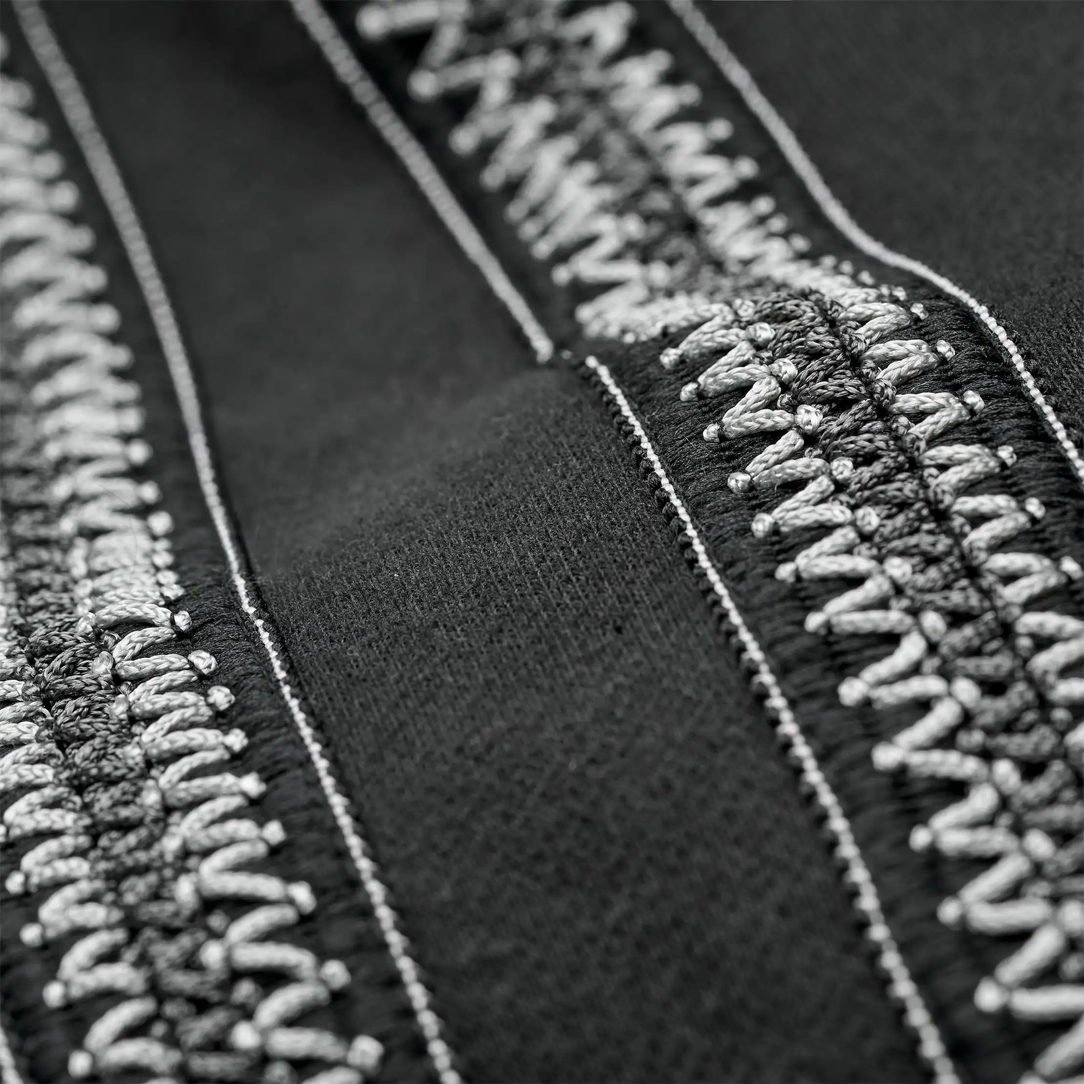 Men's Tasman Crewneck - TAR