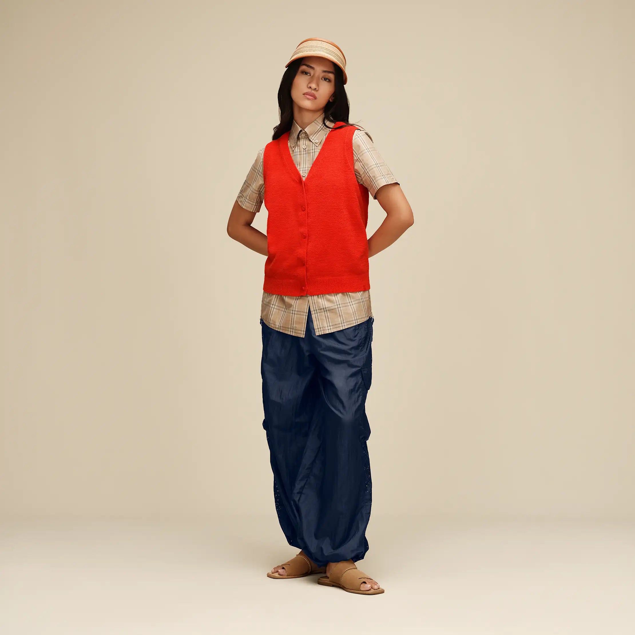 Women's Kollyns Vest Lite - LOBSTER