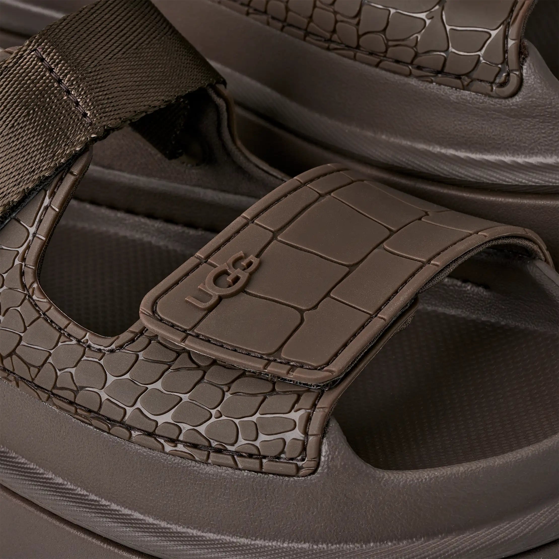 Women's GoldenGlow Embossed - DENSE SMOKE
