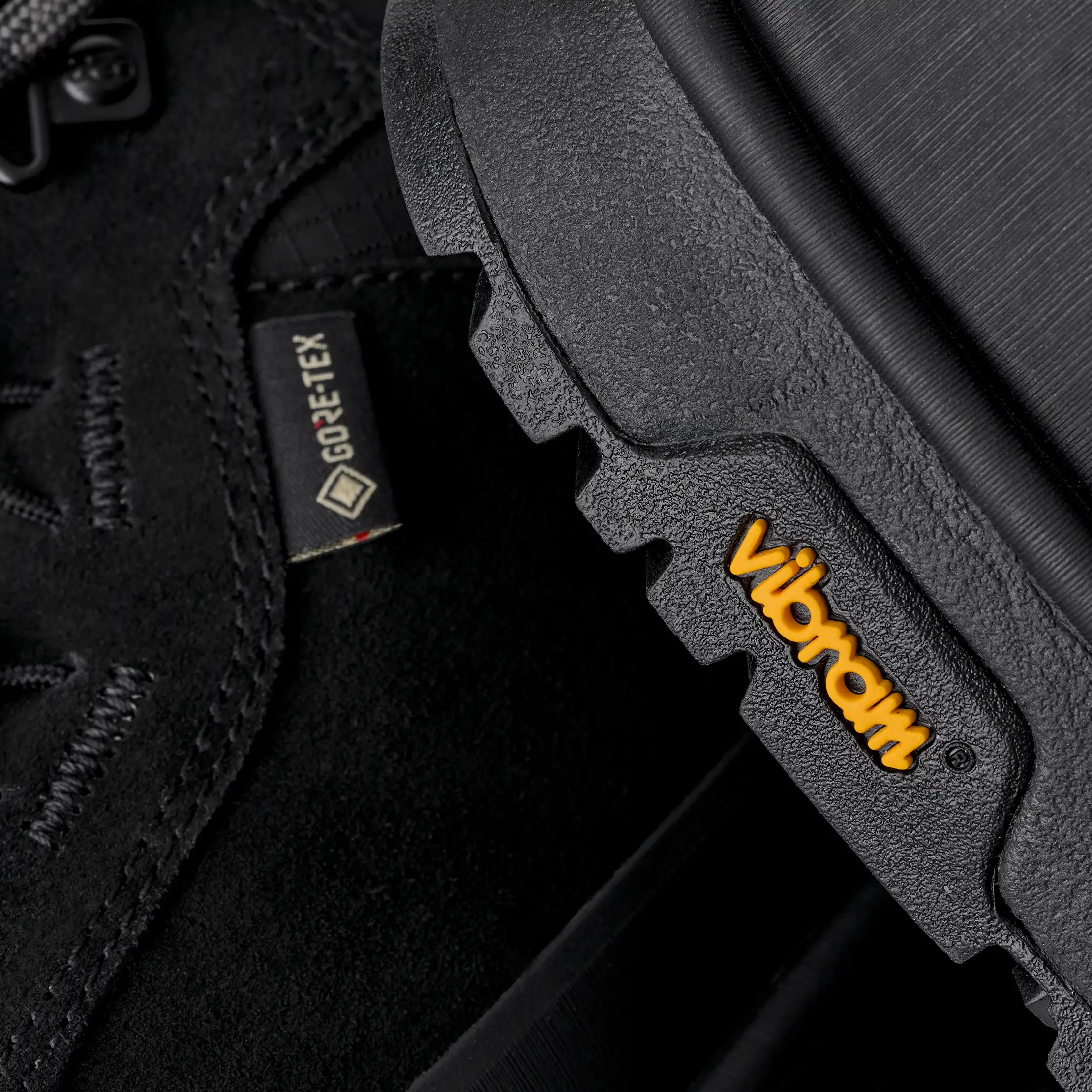 Men's Lowmel Guard GTX - BLACK