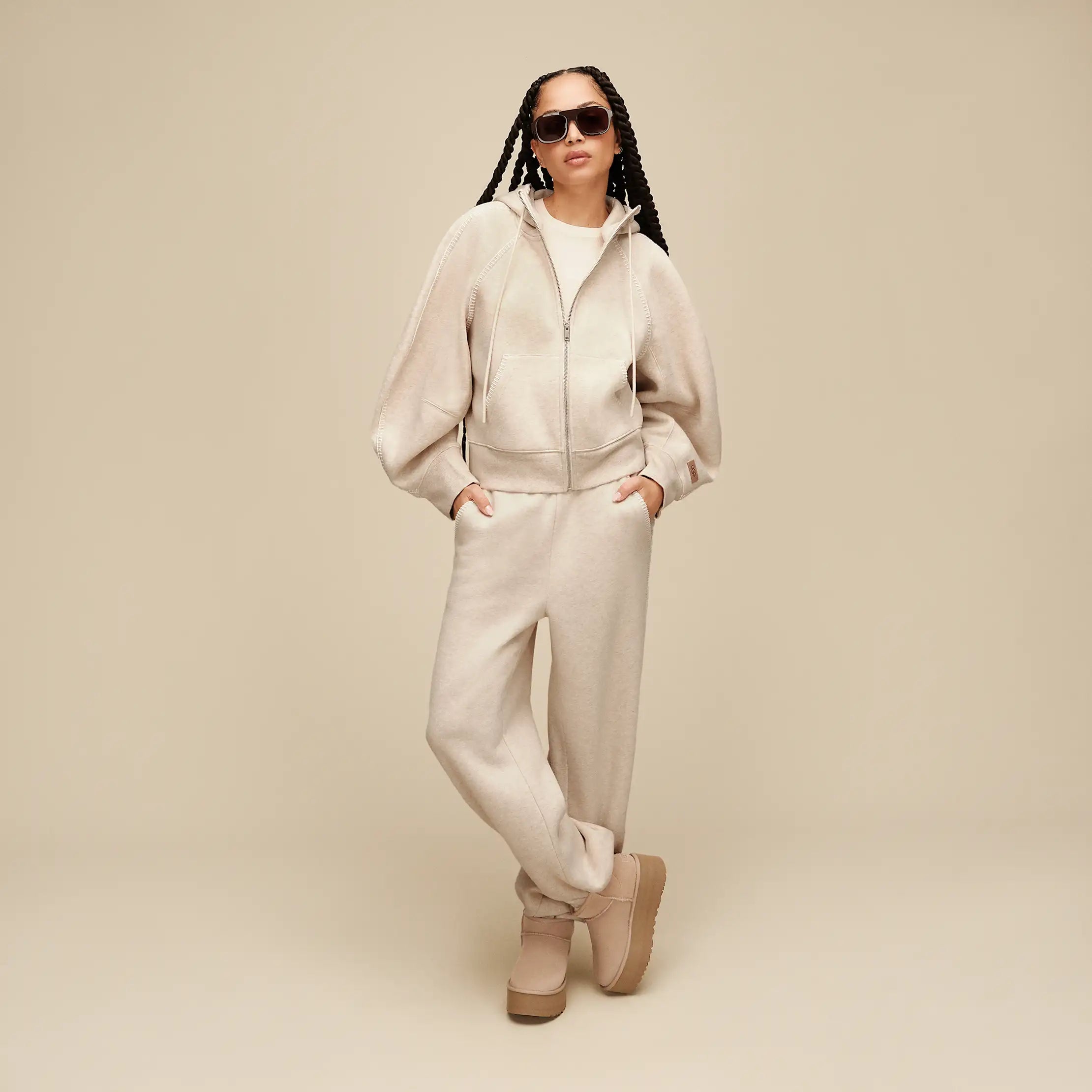 Women's Classic Full-Zip Hoodie - SAND HEATHER