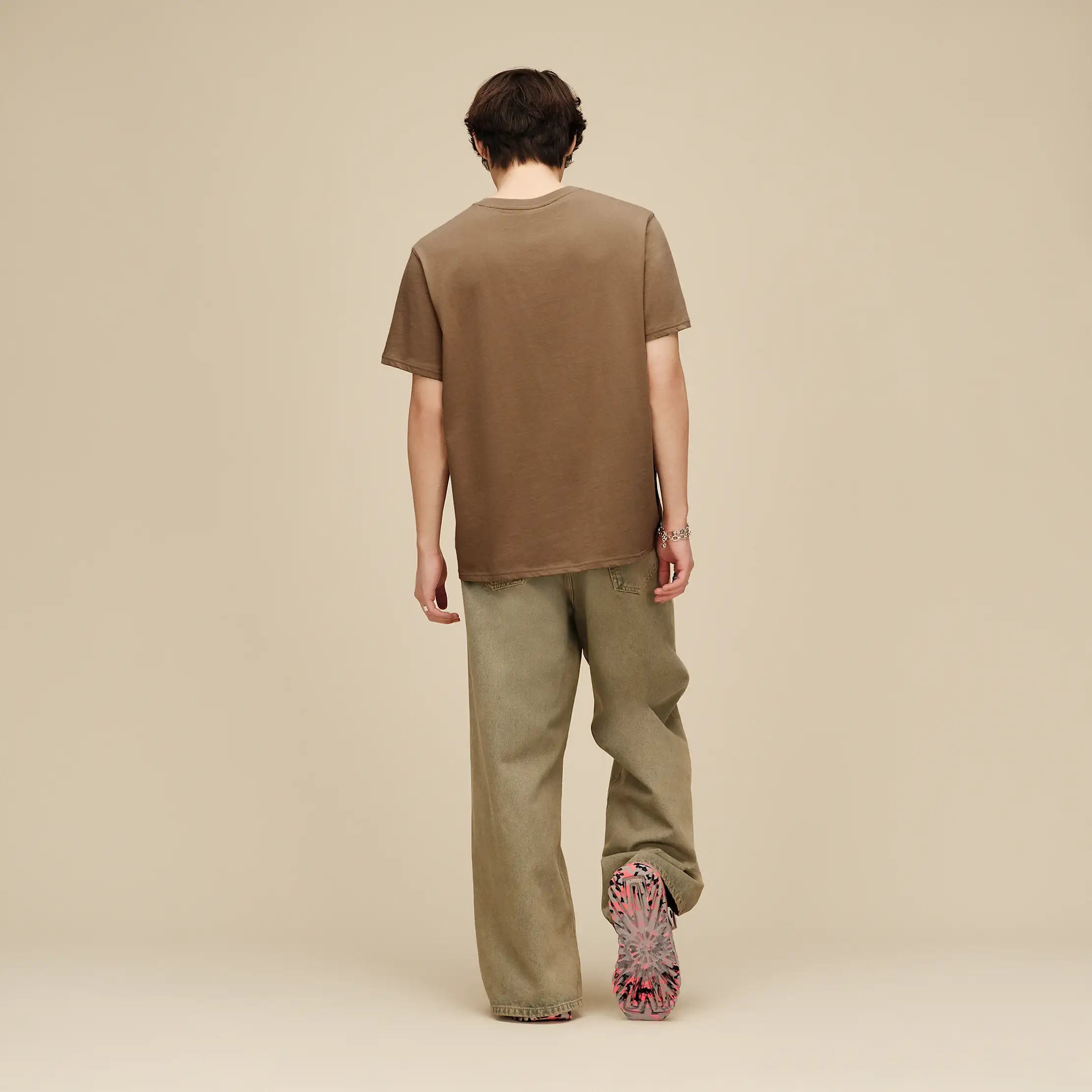 All Gender UGG Classic Boot Tee - COFFEE GROUNDS