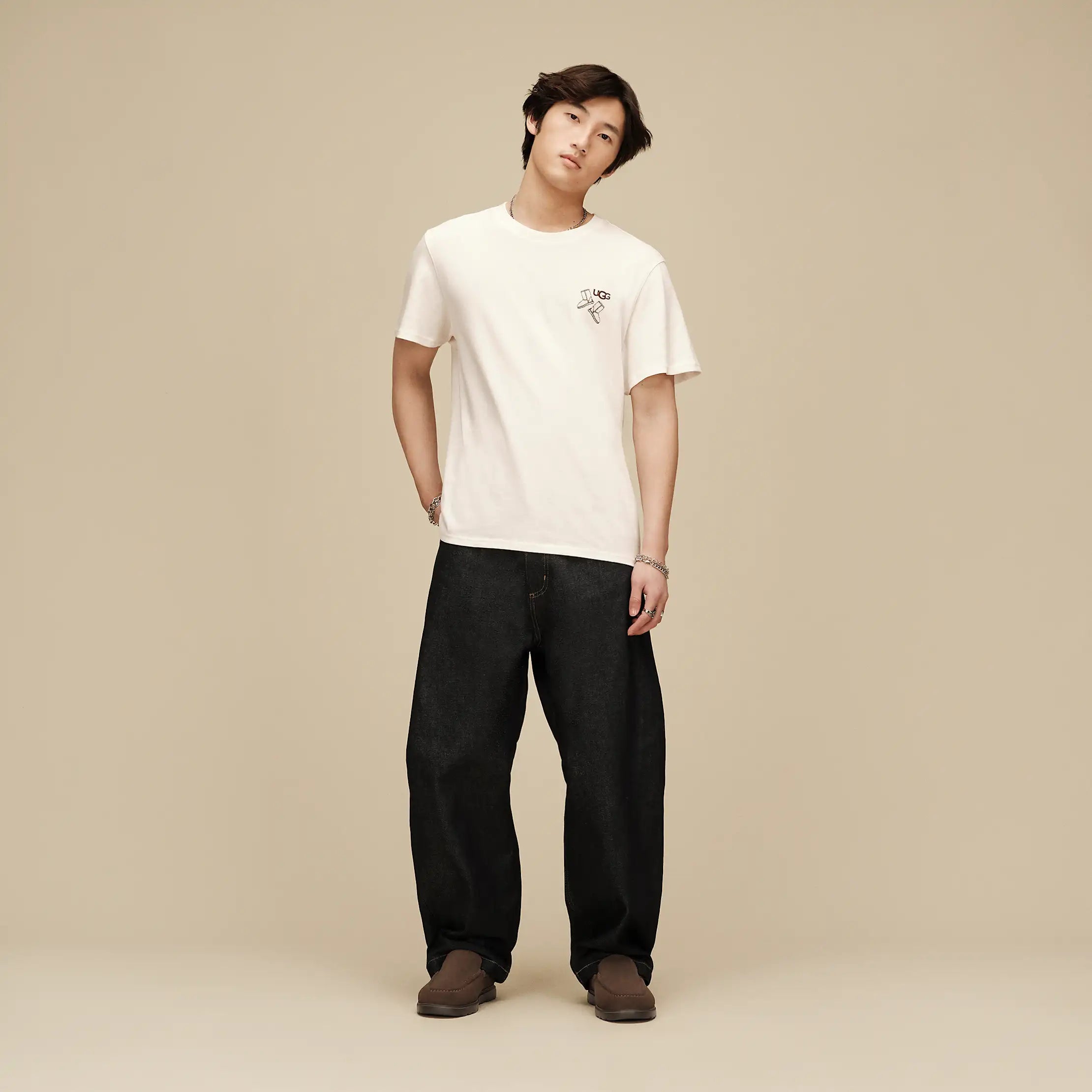 All Gender UGG Classic Boot Tee - NIMBUS