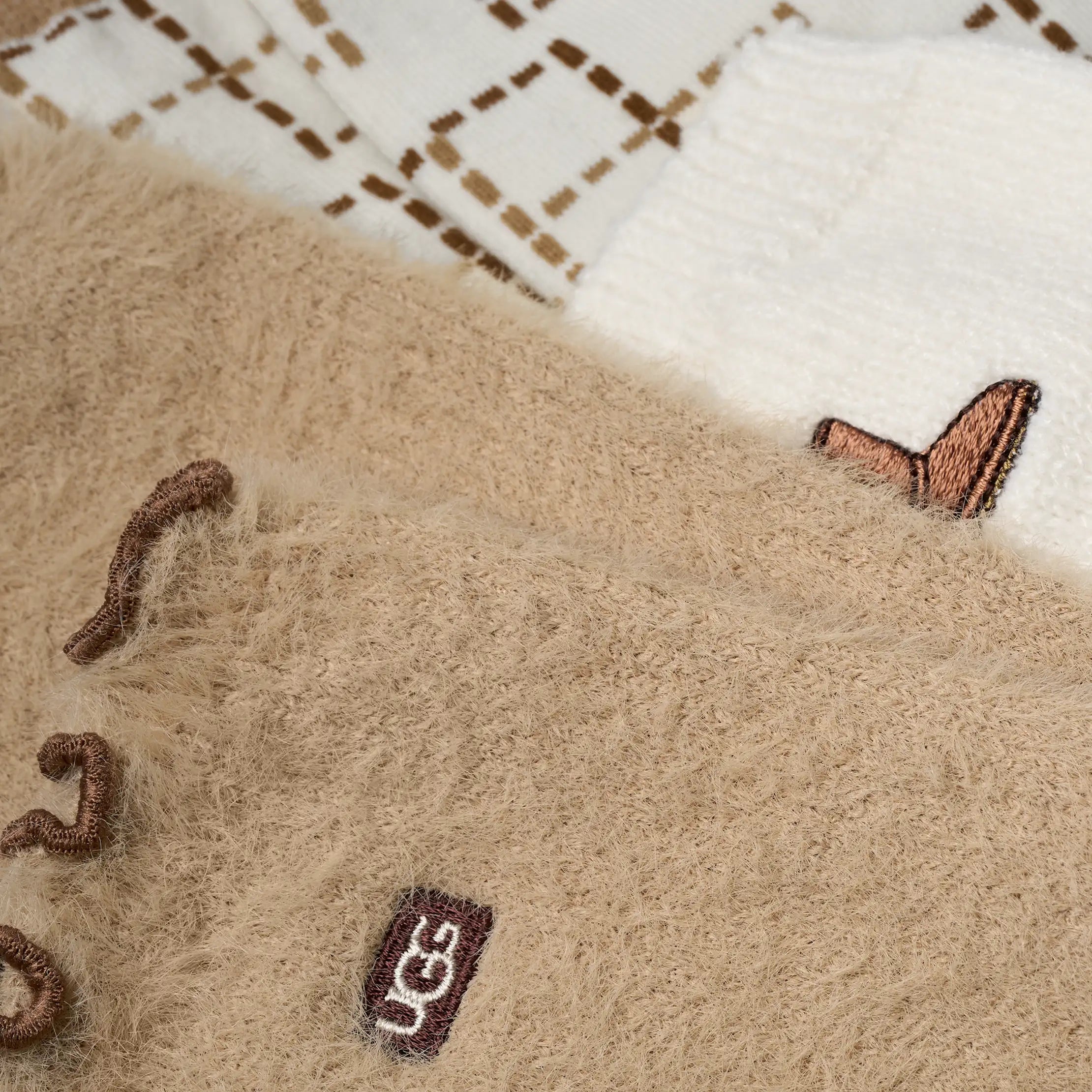 Women's UGG Classic Crew 3 Pack - CLASSIC BOOT / PLAID / SAND