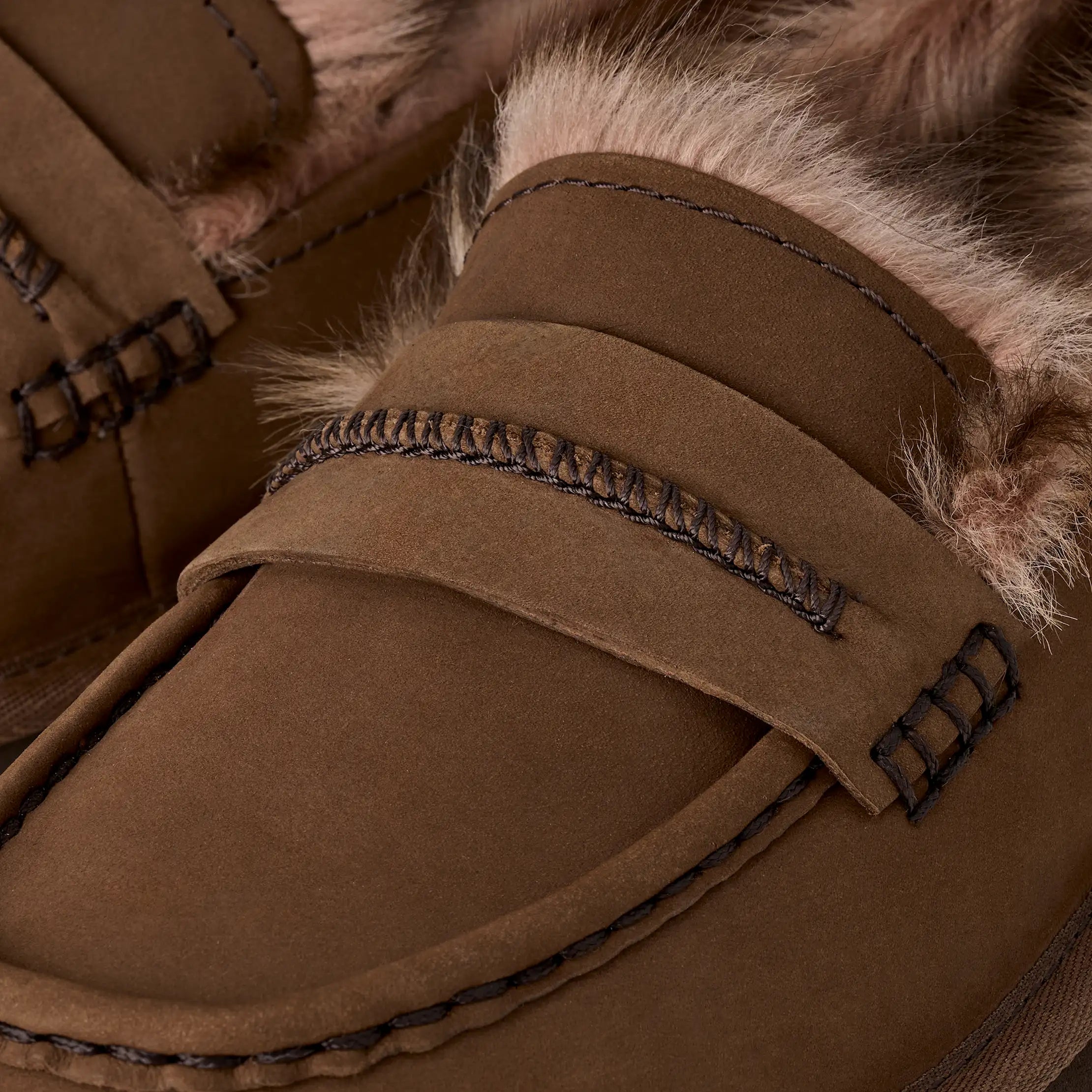 Women's Ellis Nubuck Loafer - DARK CHESTNUT