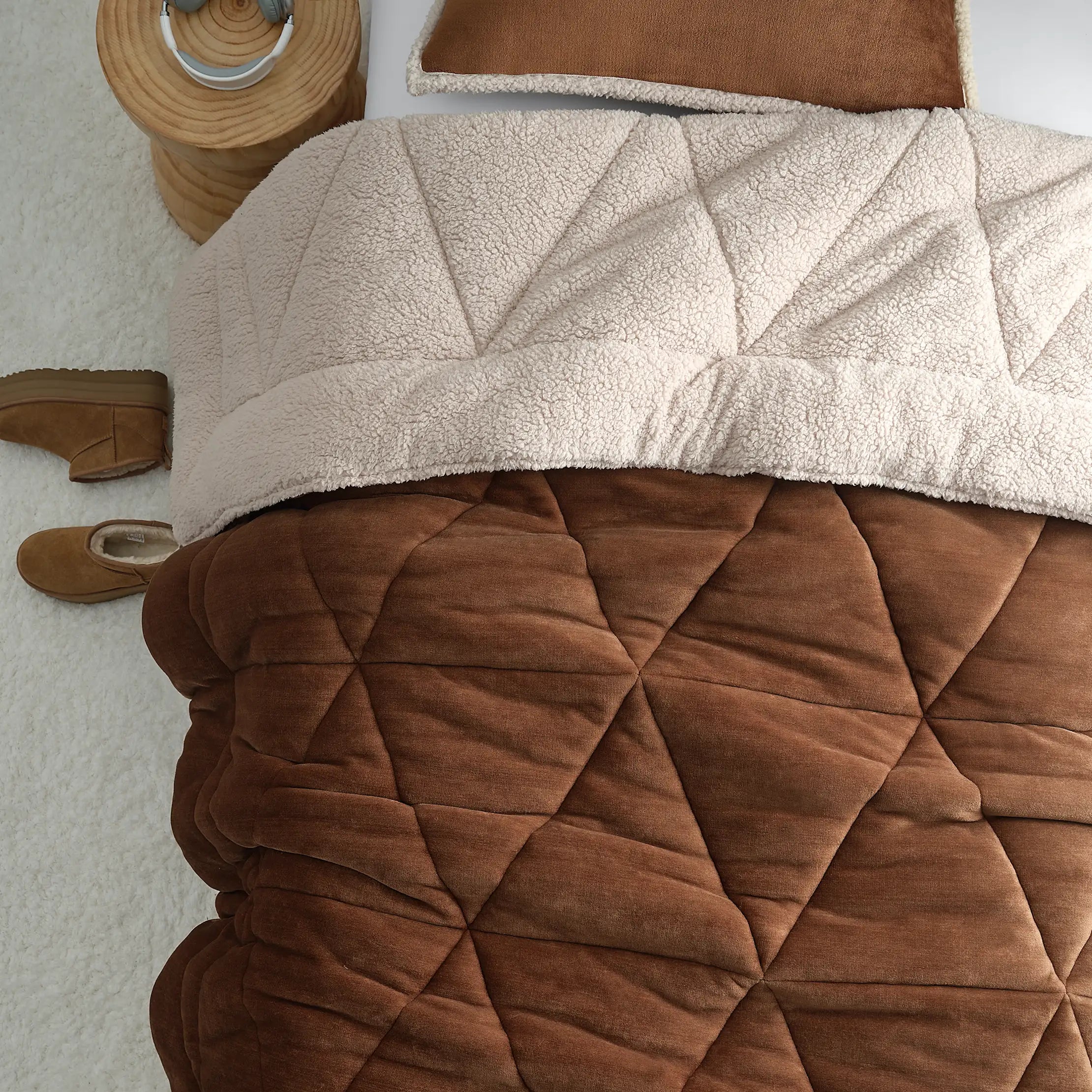 Home Avery Comforter Set Twin/TXL - CHESTNUT / CREAM