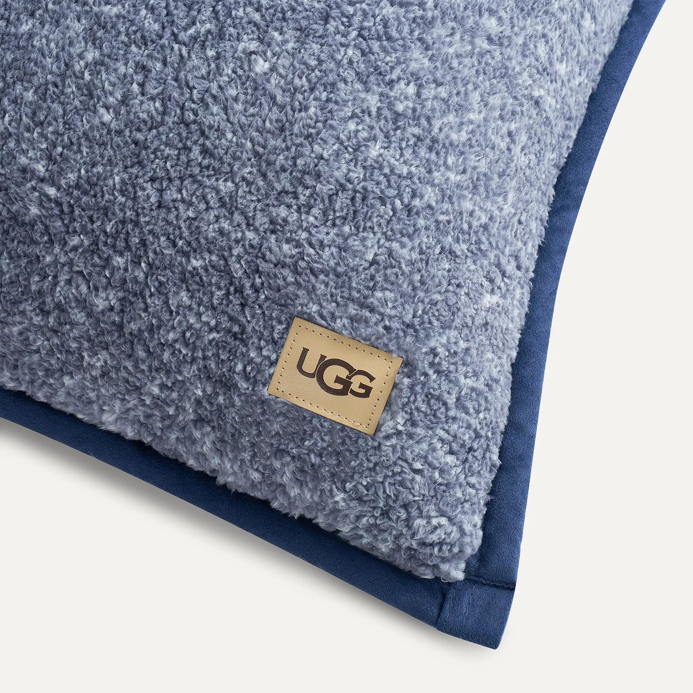 Home Classic UGGfluff Pillow 2 Pack - OCEAN