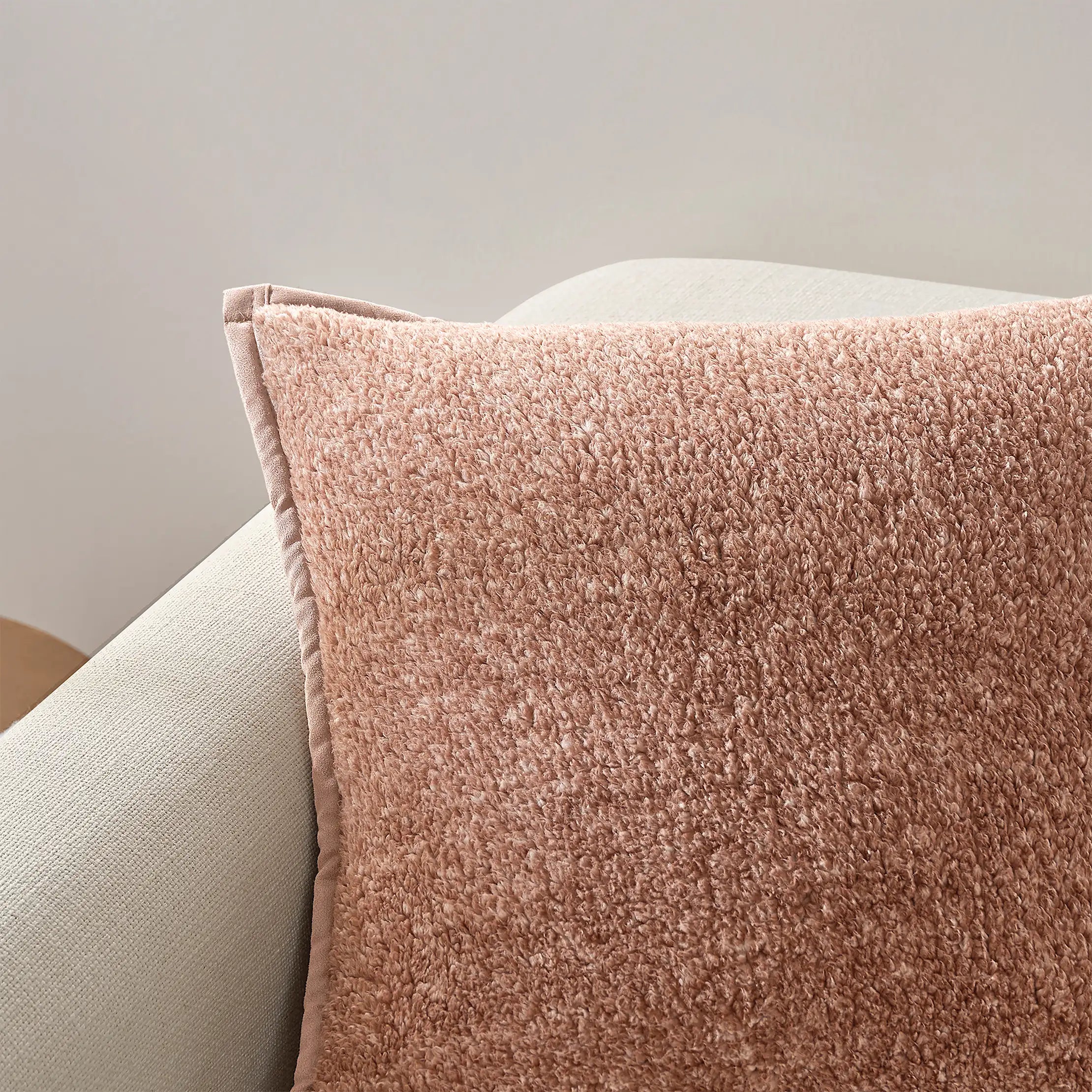 Home Classic UGGfluff Pillow 2 Pack - ROSEWOOD