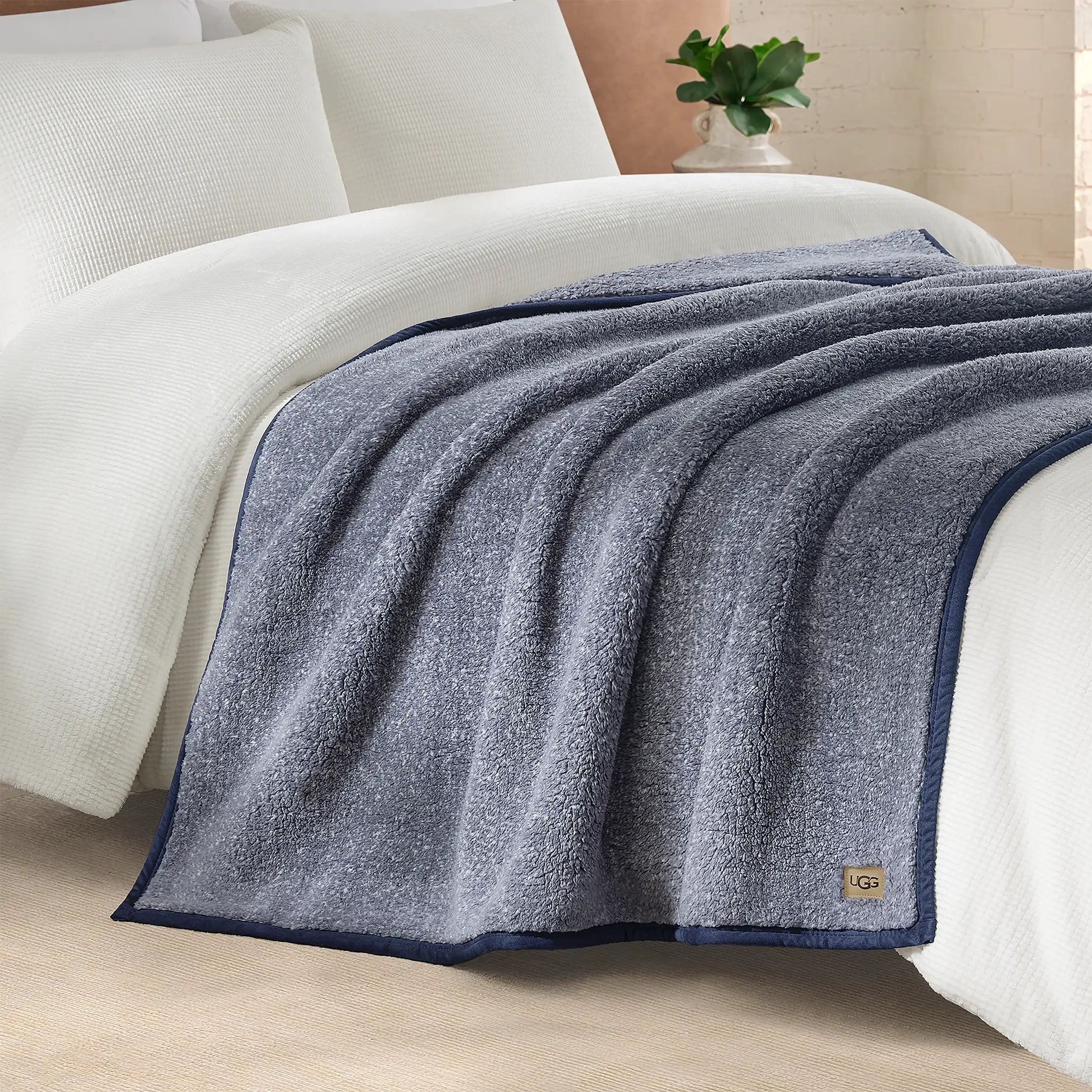 Home Classic UGGfluff Throw 50" x 70" - OCEAN