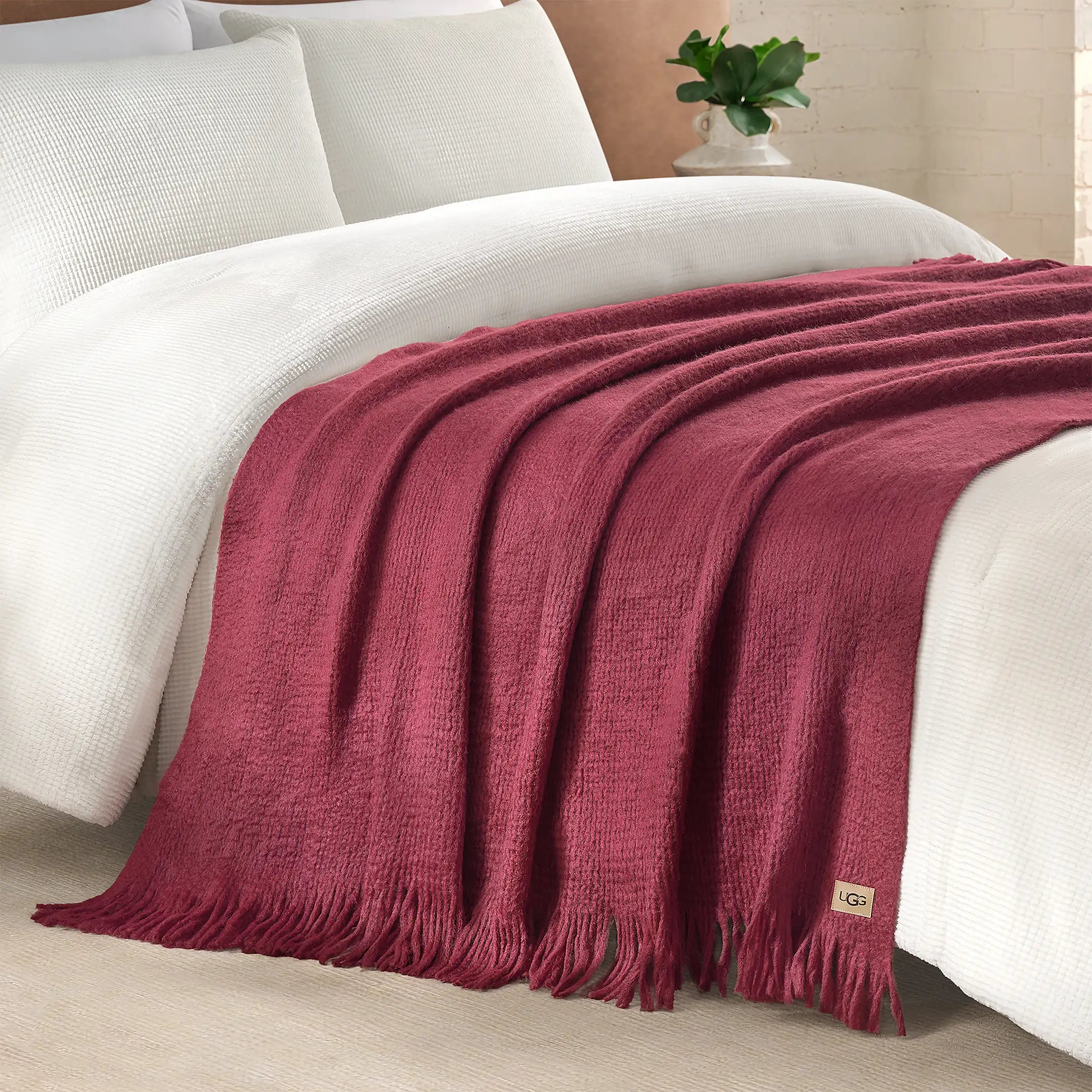 Home Margot Throw 50" x 70" - COFFEE BERRY
