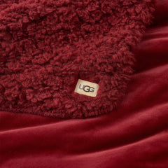 Home Shira Throw 50" x 70" - COFFEE BERRY