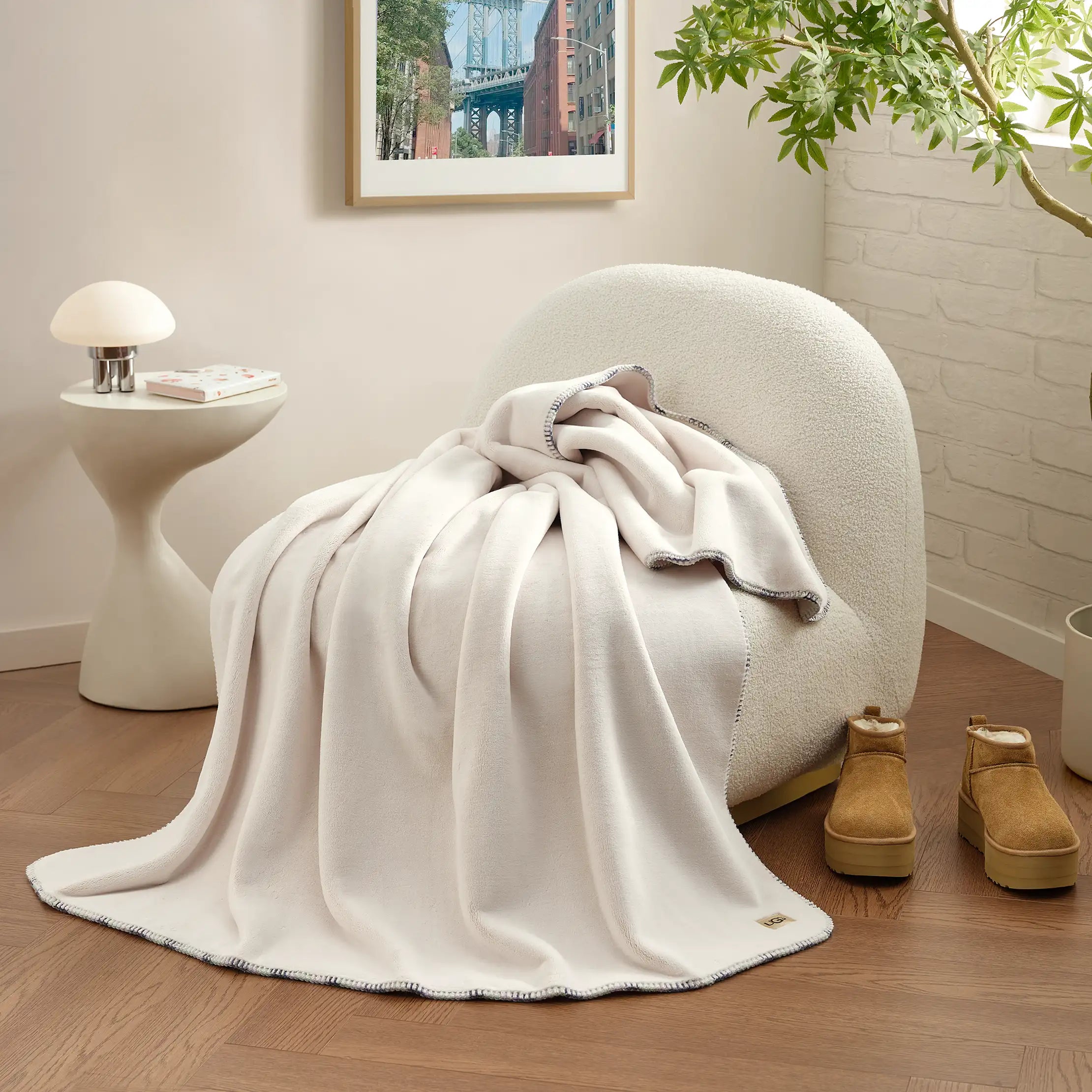 Home Color Stitch Coco Throw 50"x70" - SNOW