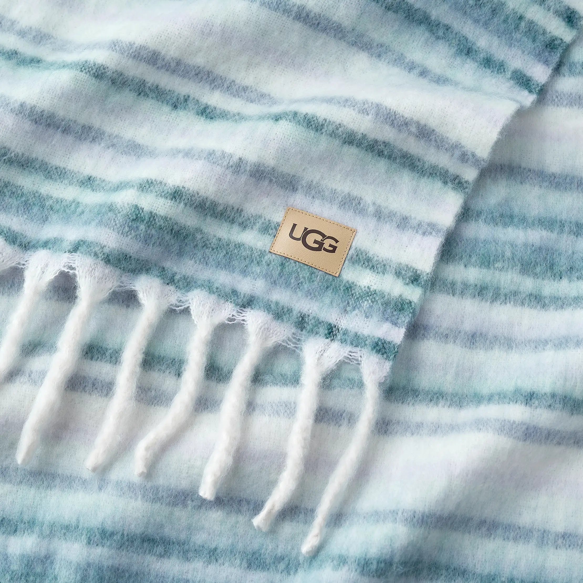 Home Joana Throw 50"x70" - MISTY GREEN / SALTWATER