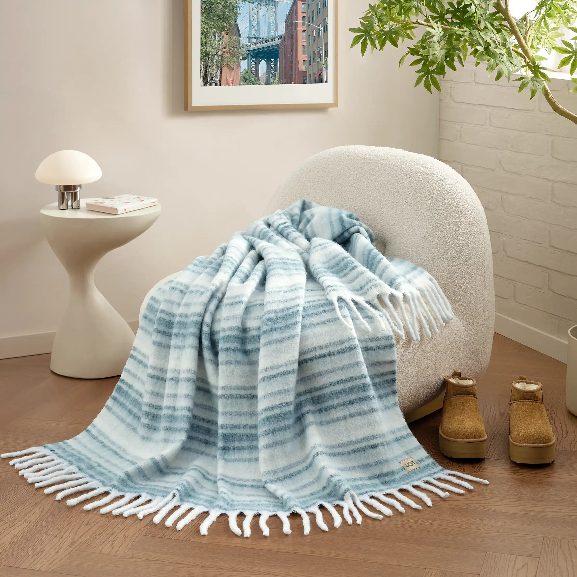 Home Joana Throw 50"x70" - MISTY GREEN / SALTWATER