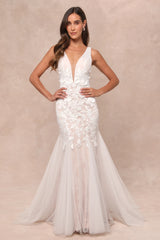 Exceptional Vow White Tulle Lace Applique Mermaid Maxi Dress