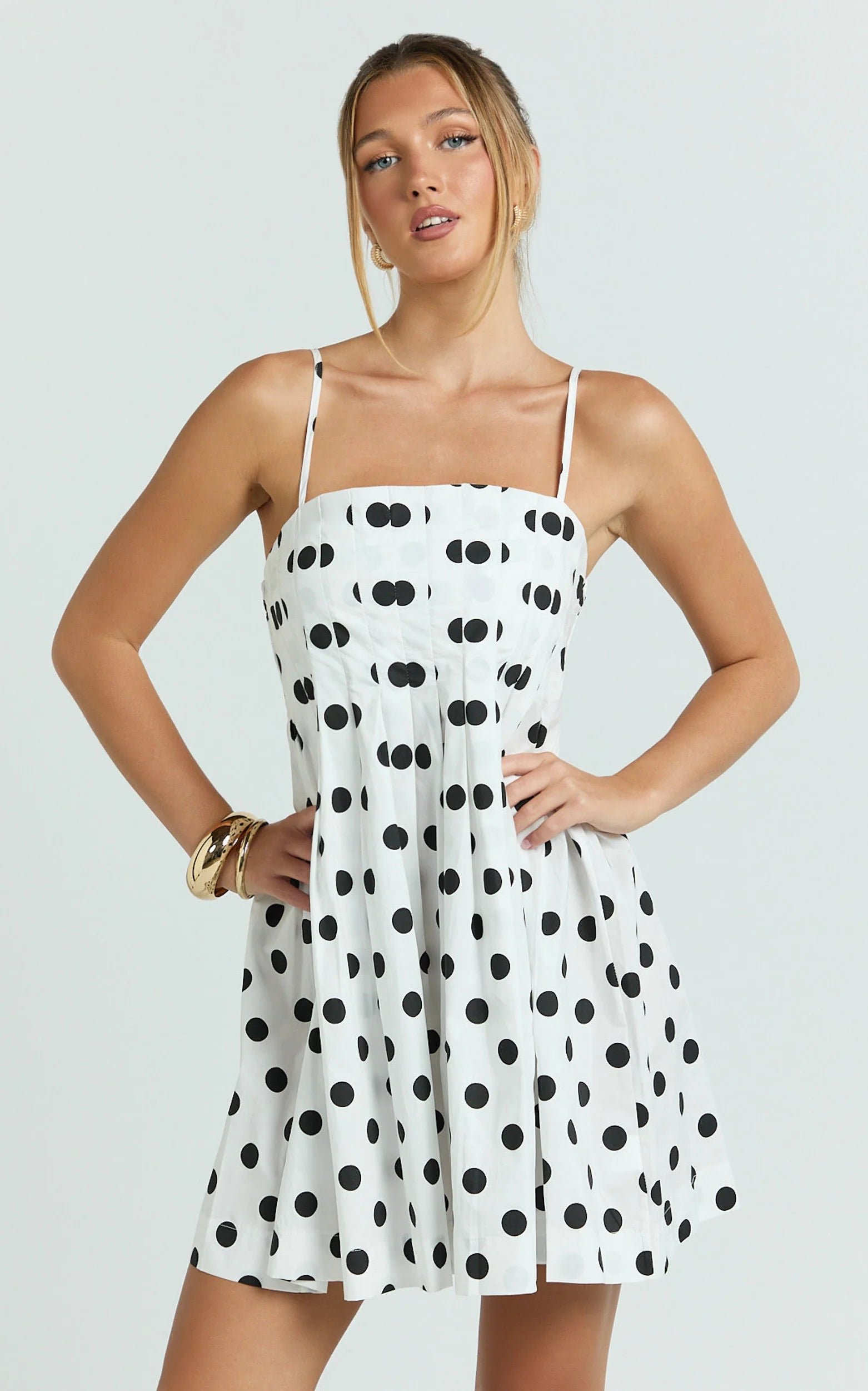 Sia Mini Dress - Sleeveless Straight Neck A Line Dress in White with Black spot