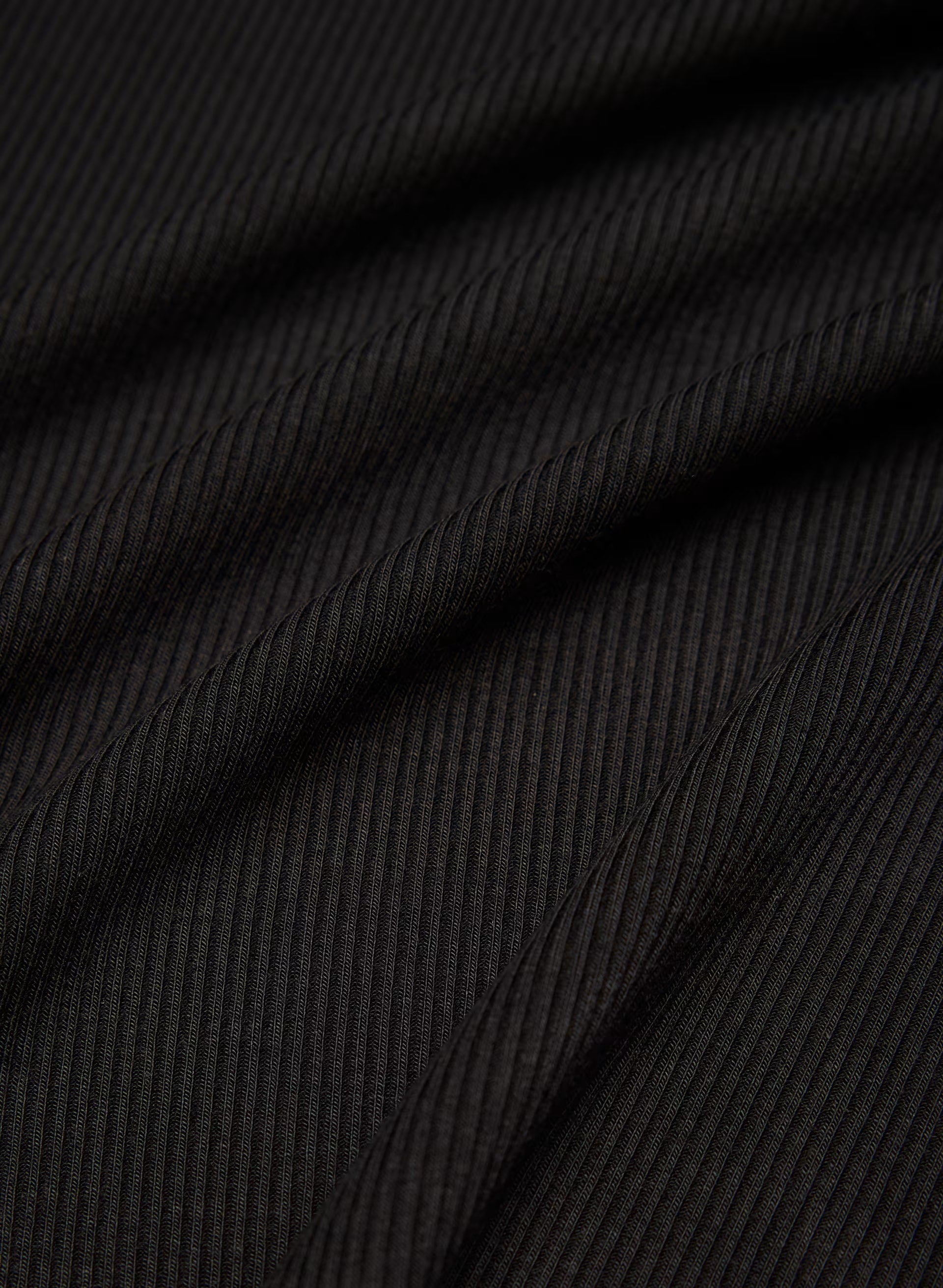 Only Turtleneck - BLACK