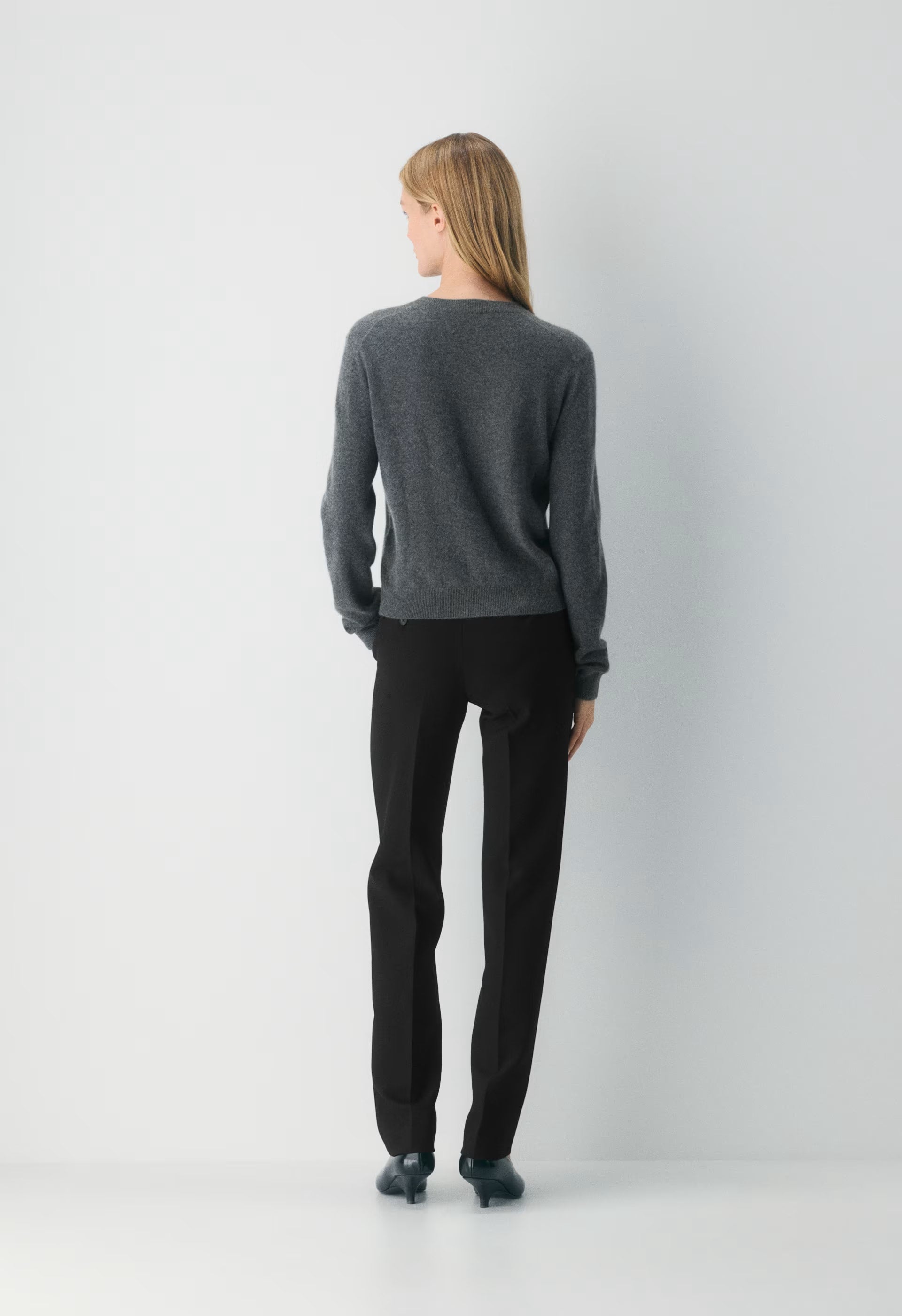 Bare Cashmere Bloor Sweater - HEATHER CHARCOAL