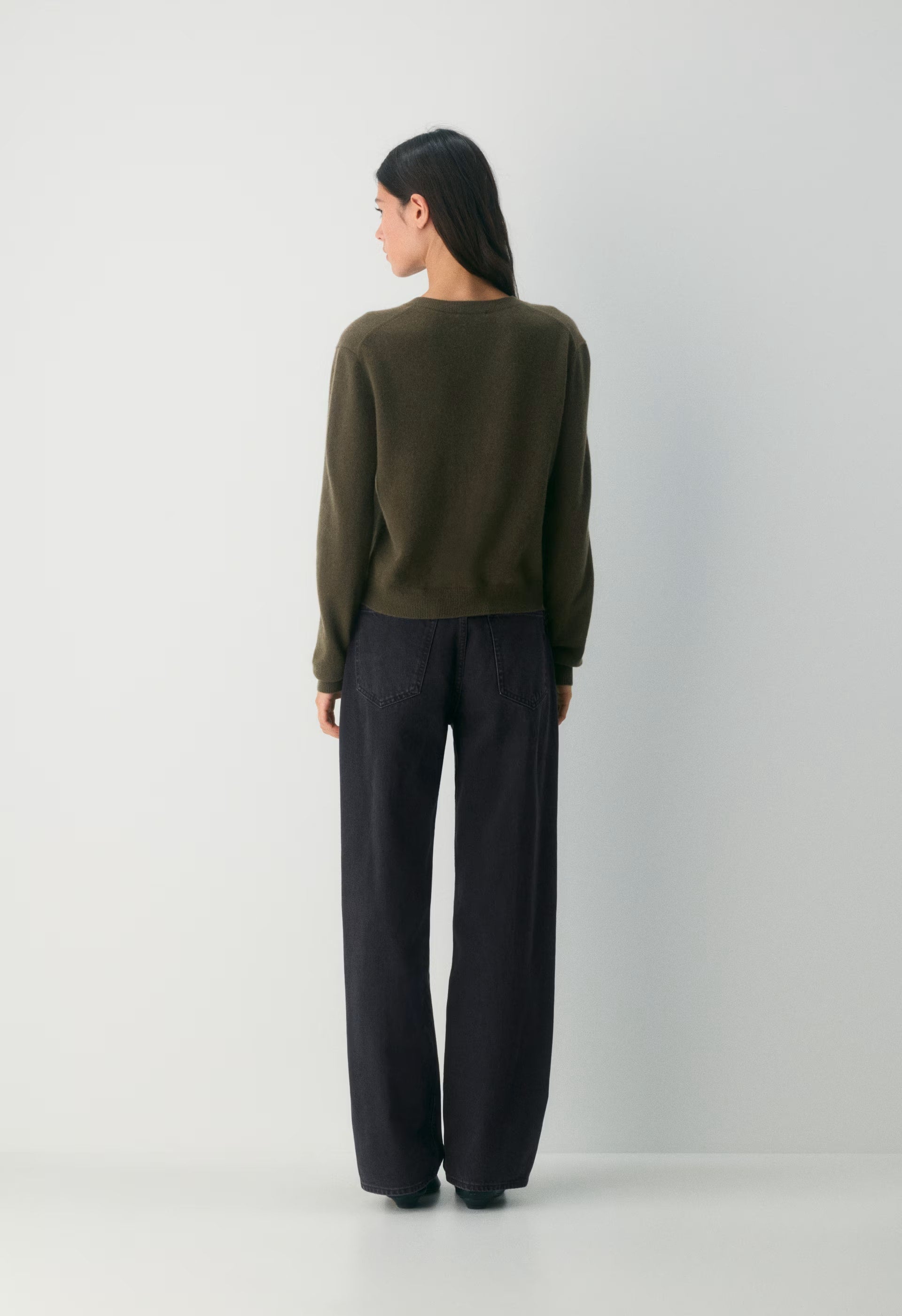 Bare Cashmere Noteworthy Cardigan - DARK OLIVE