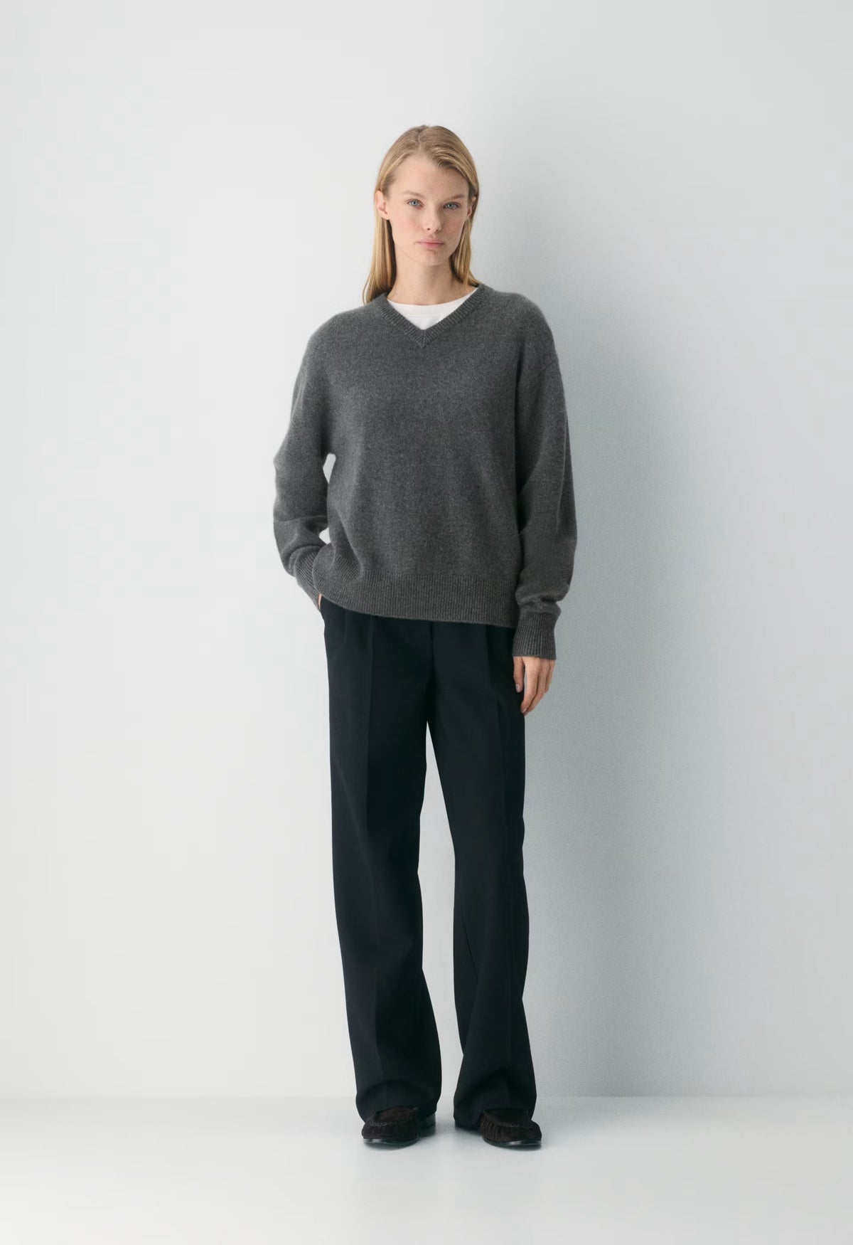 Essential Cashmere Context Sweater - HEATHER CHARCOAL