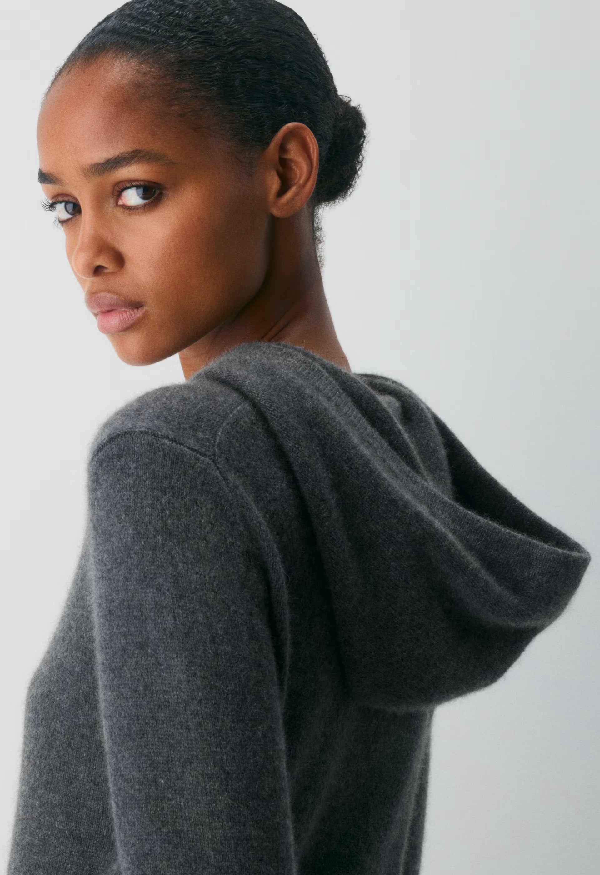 Essential Cashmere Idyllic Zip Hoodie - HEATHER CHARCOAL