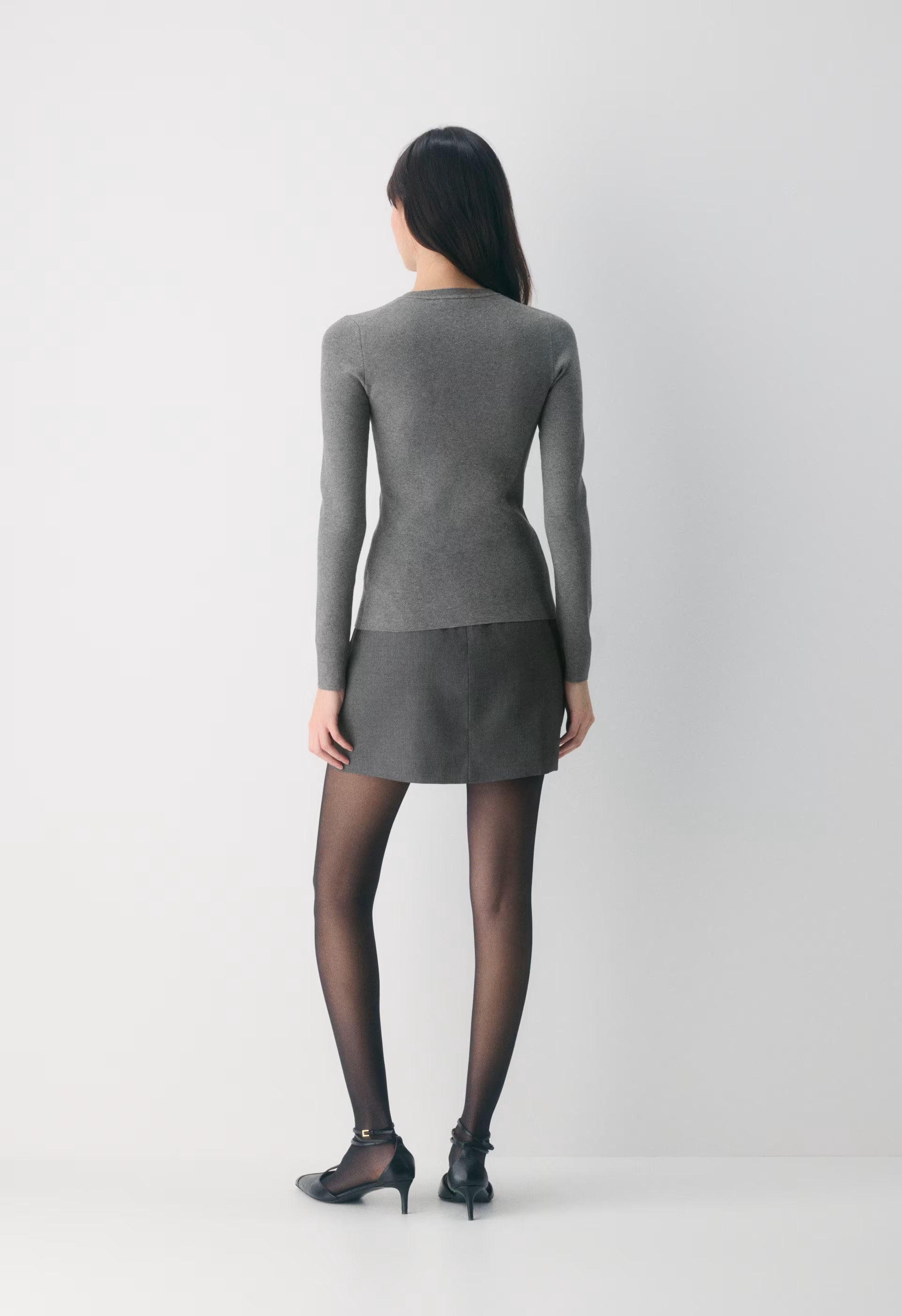 Shelly Cardigan - Wonder Yarn - HEATHER DARK GREY