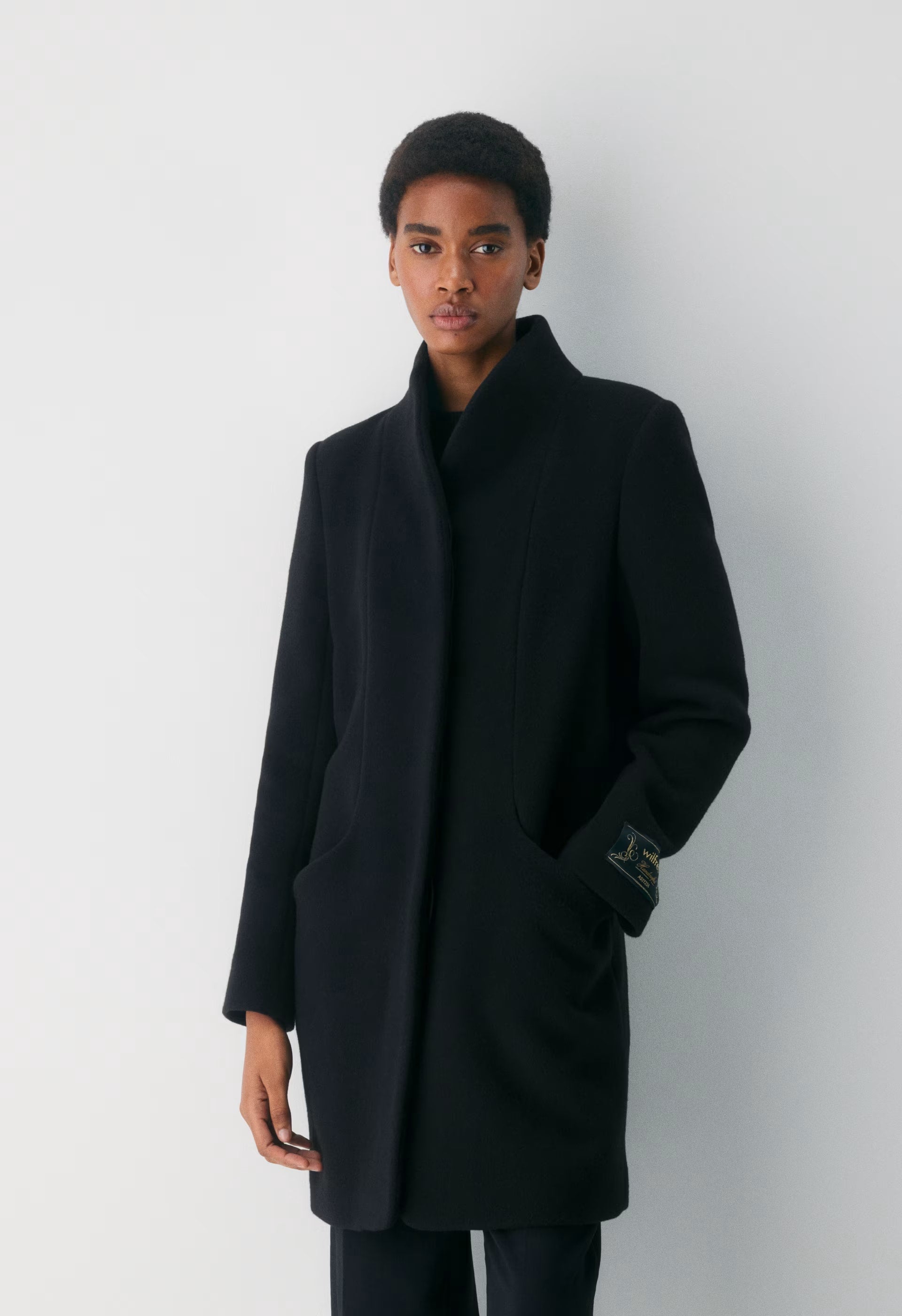 The Cocoon Coat New - Wool Cashmere - BLACK