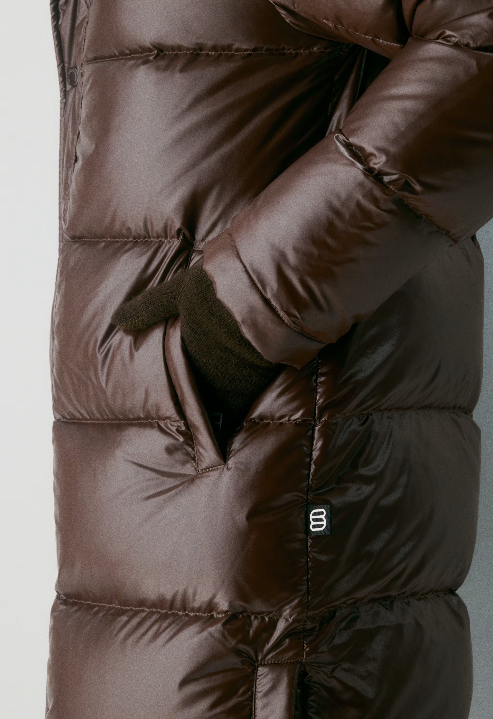 The Super Puff™ Long - Hi-Gloss - RICH MOCHA BROWN