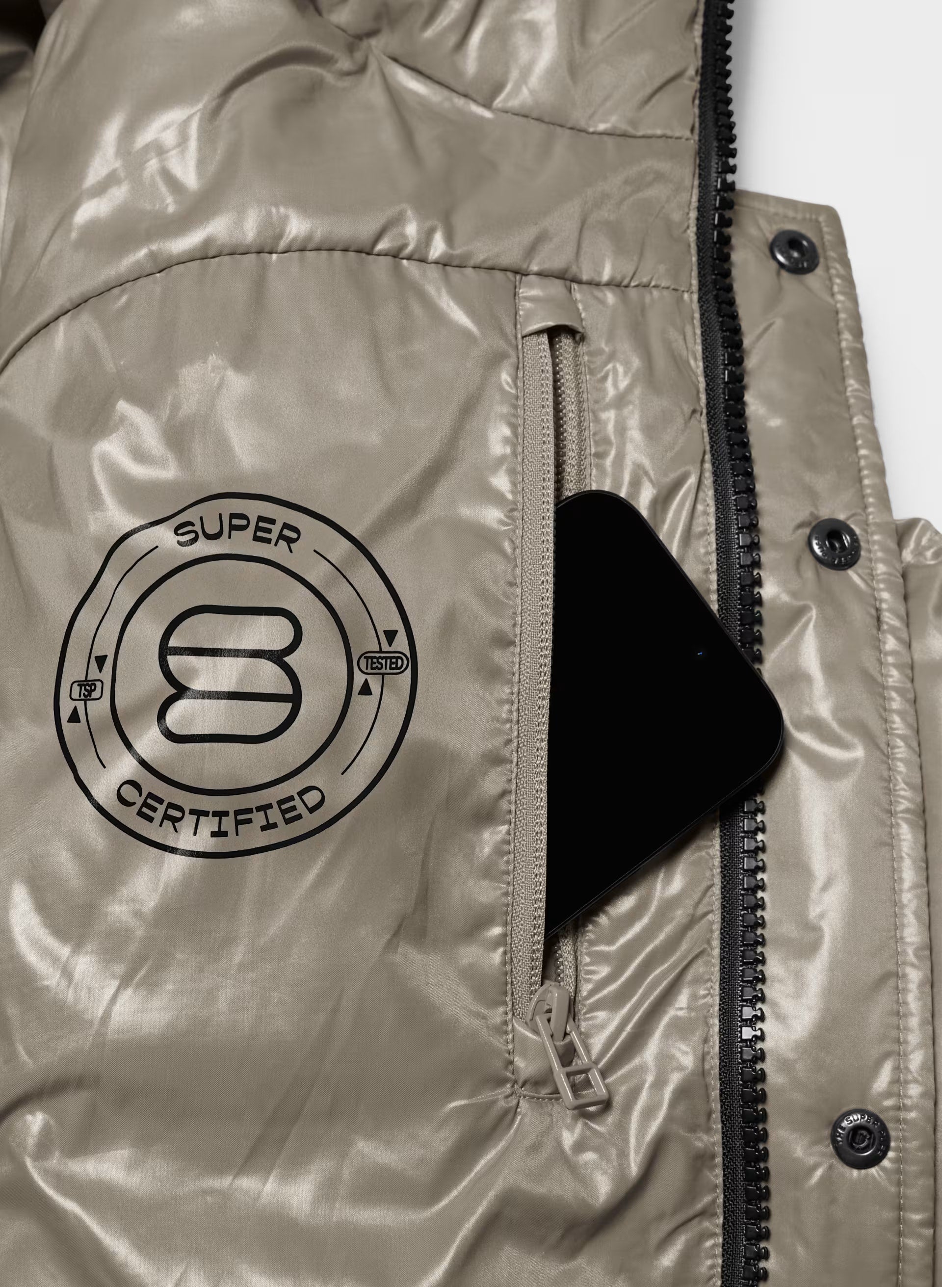 The Super Puff™ Long - Hi-Gloss - MODERN TAUPE