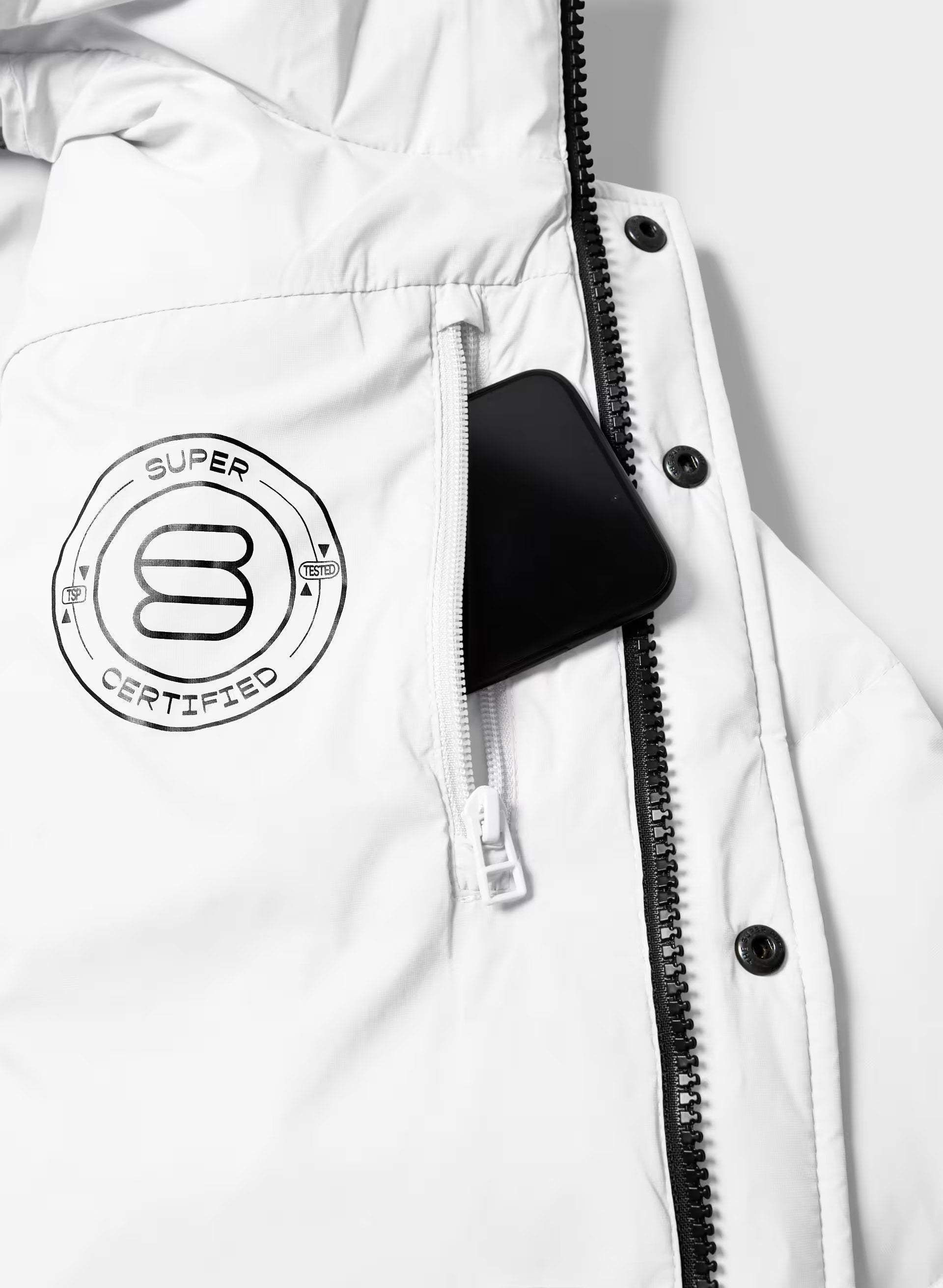 The Super Puff™ Shorty - cliMATTE™ - WHITE