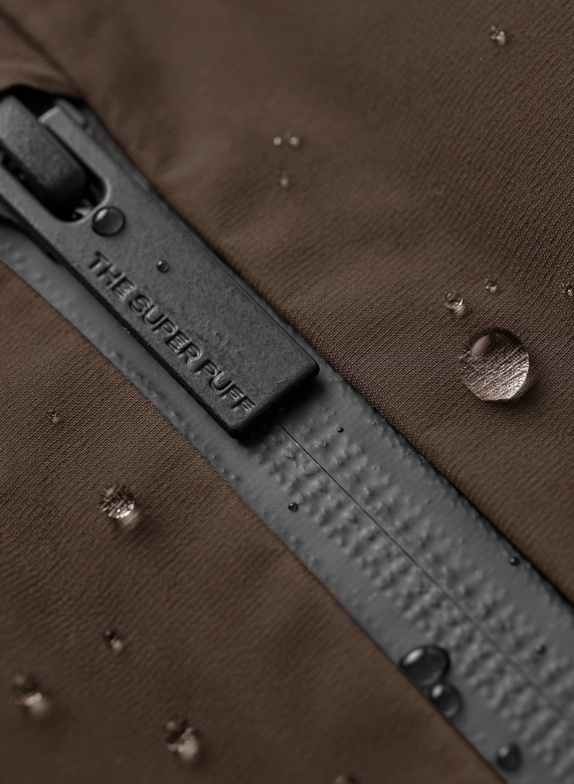 The Super Puff₂O™ Shorty - Rainstop™ - RICH MOCHA BROWN