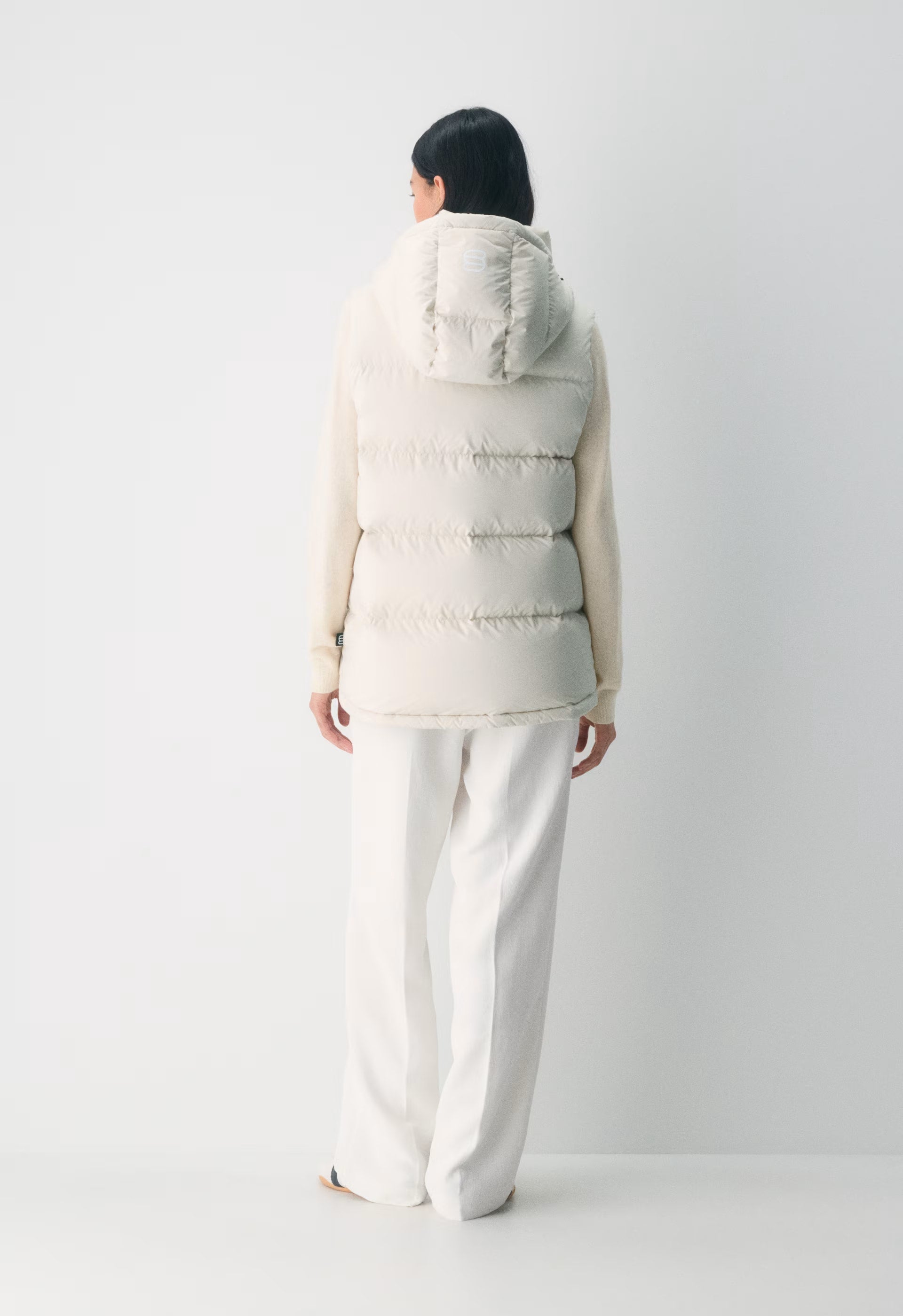 The SuperPuff™ LoHip Vest - cliMATTE™ - MATTE PEARL