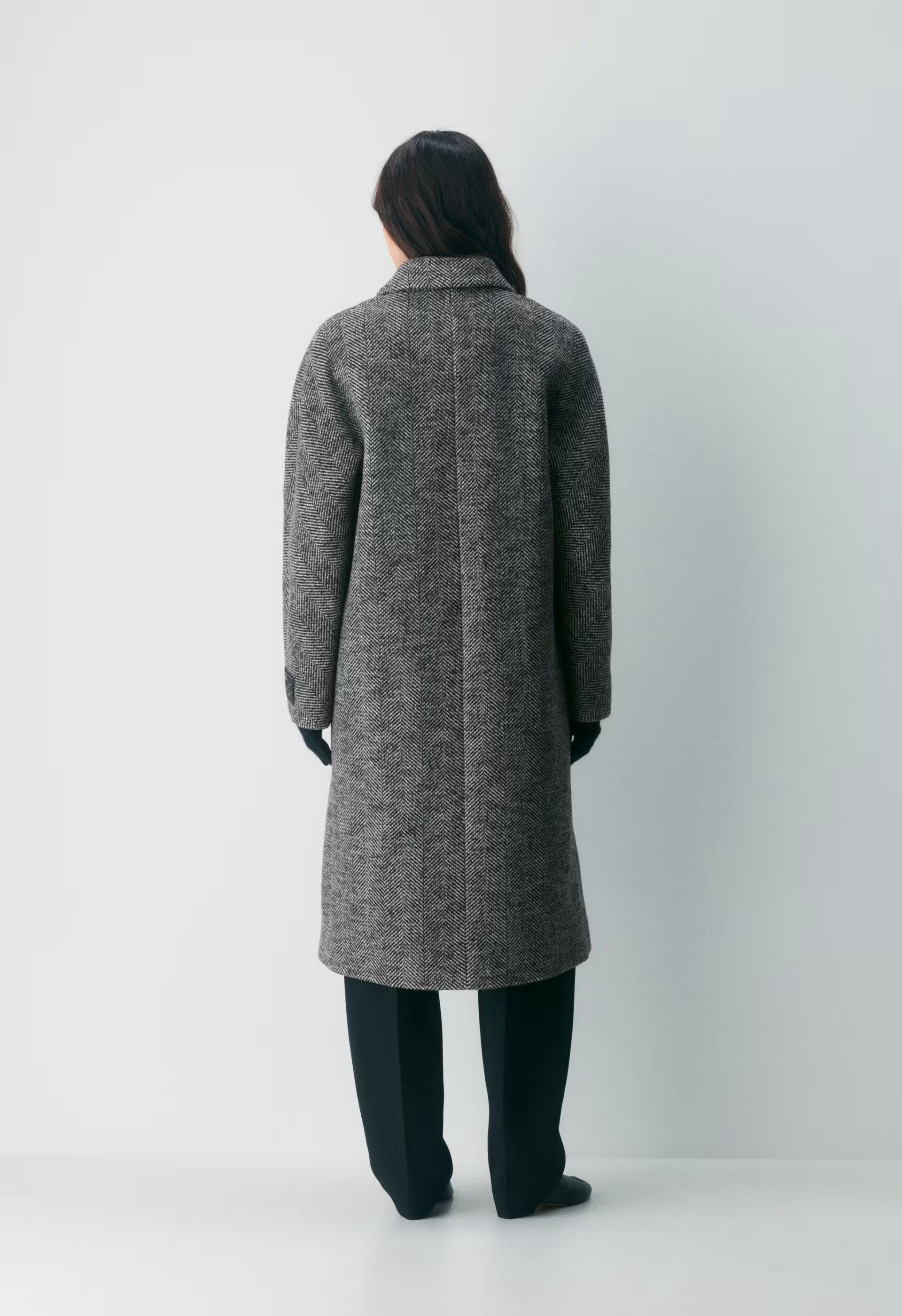 The Slouch™ Coat - Soft Wool Cashmere - HERRINGBONE BLK/WHT