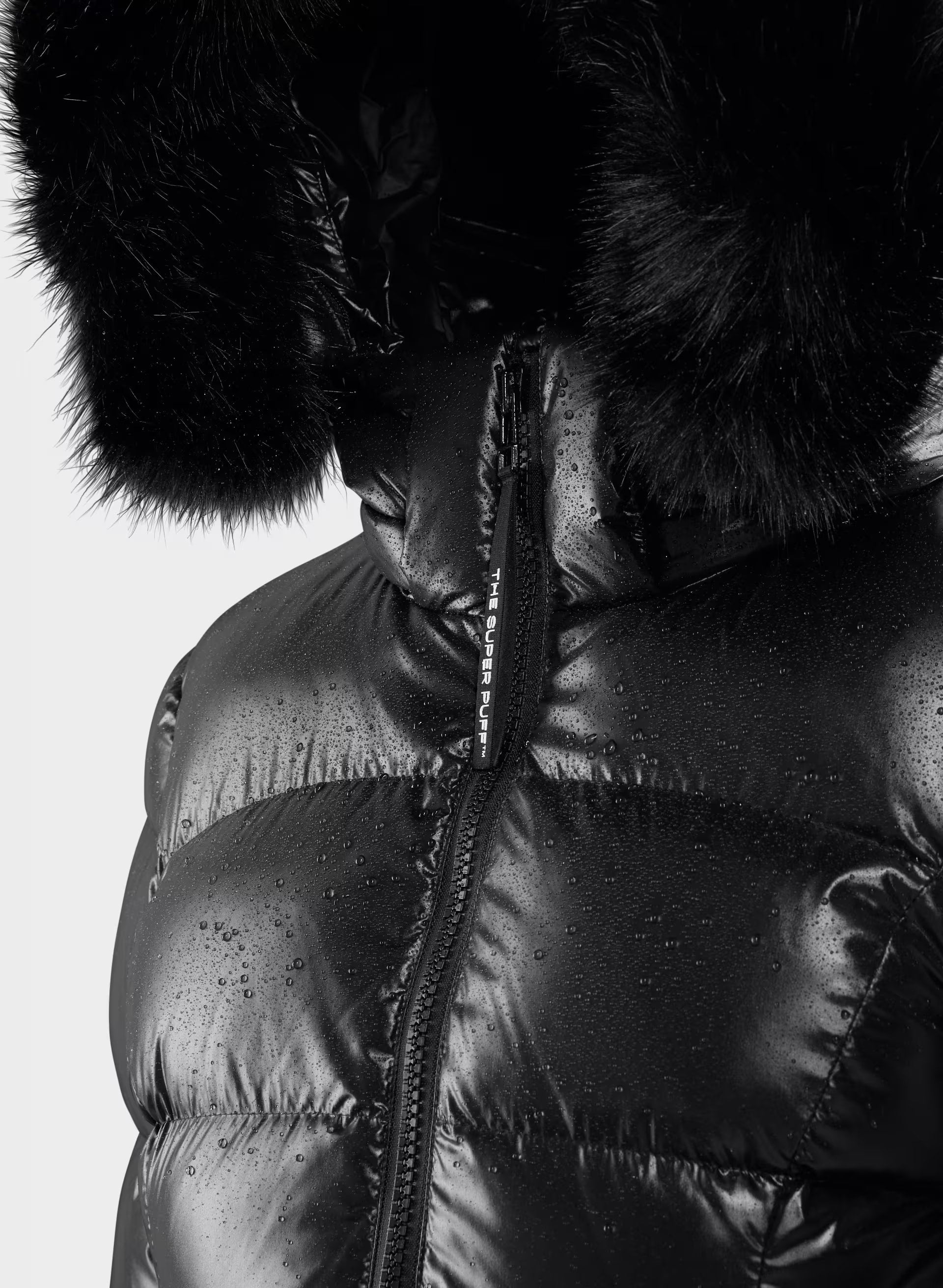 The SuperSnug Puff™ Long - cliMATTE™ - Hi-Gloss - BLACK/BLACK