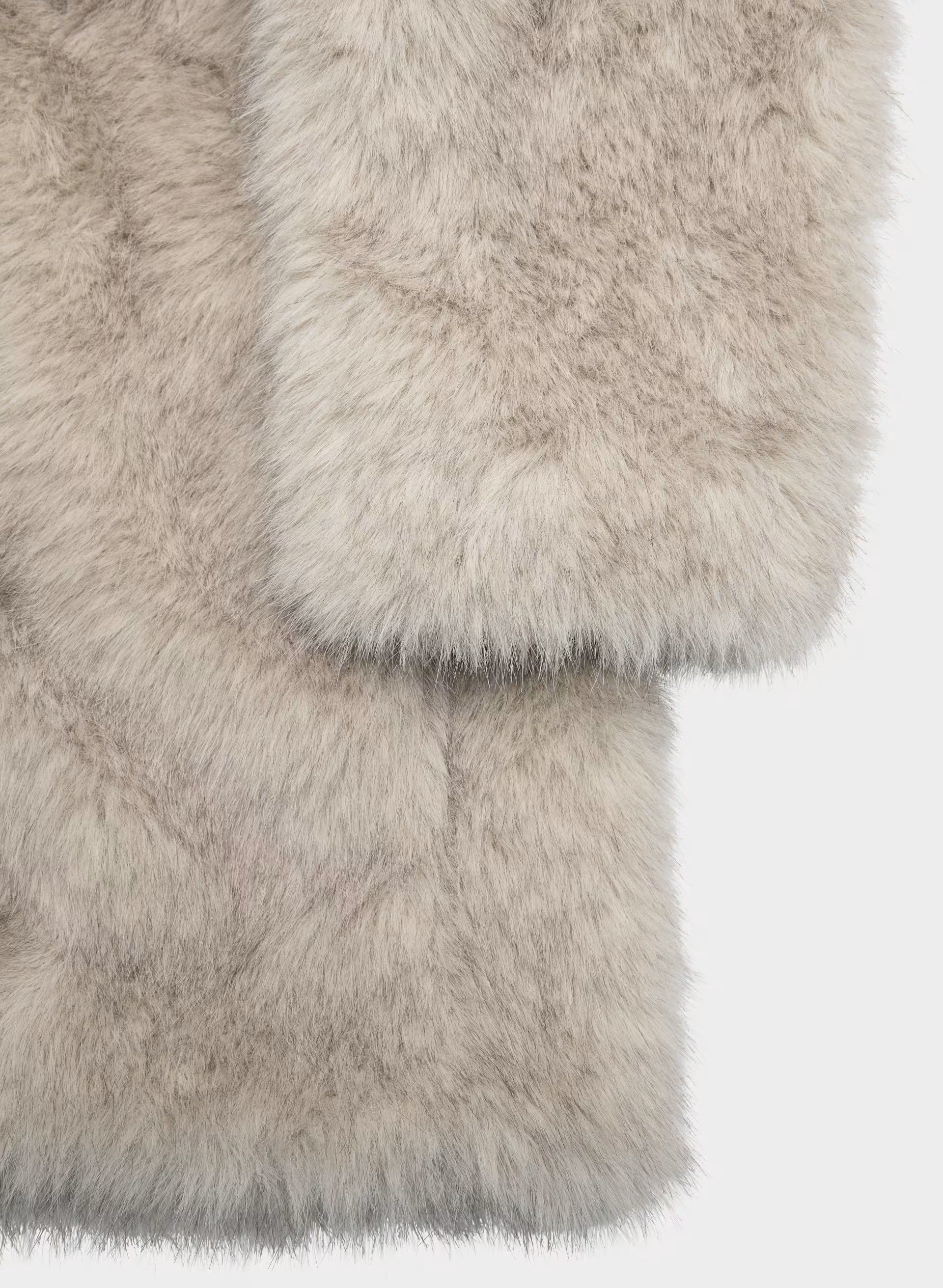St. Moritz Coat - Arctic Faux Fur - NATURAL BEIGE