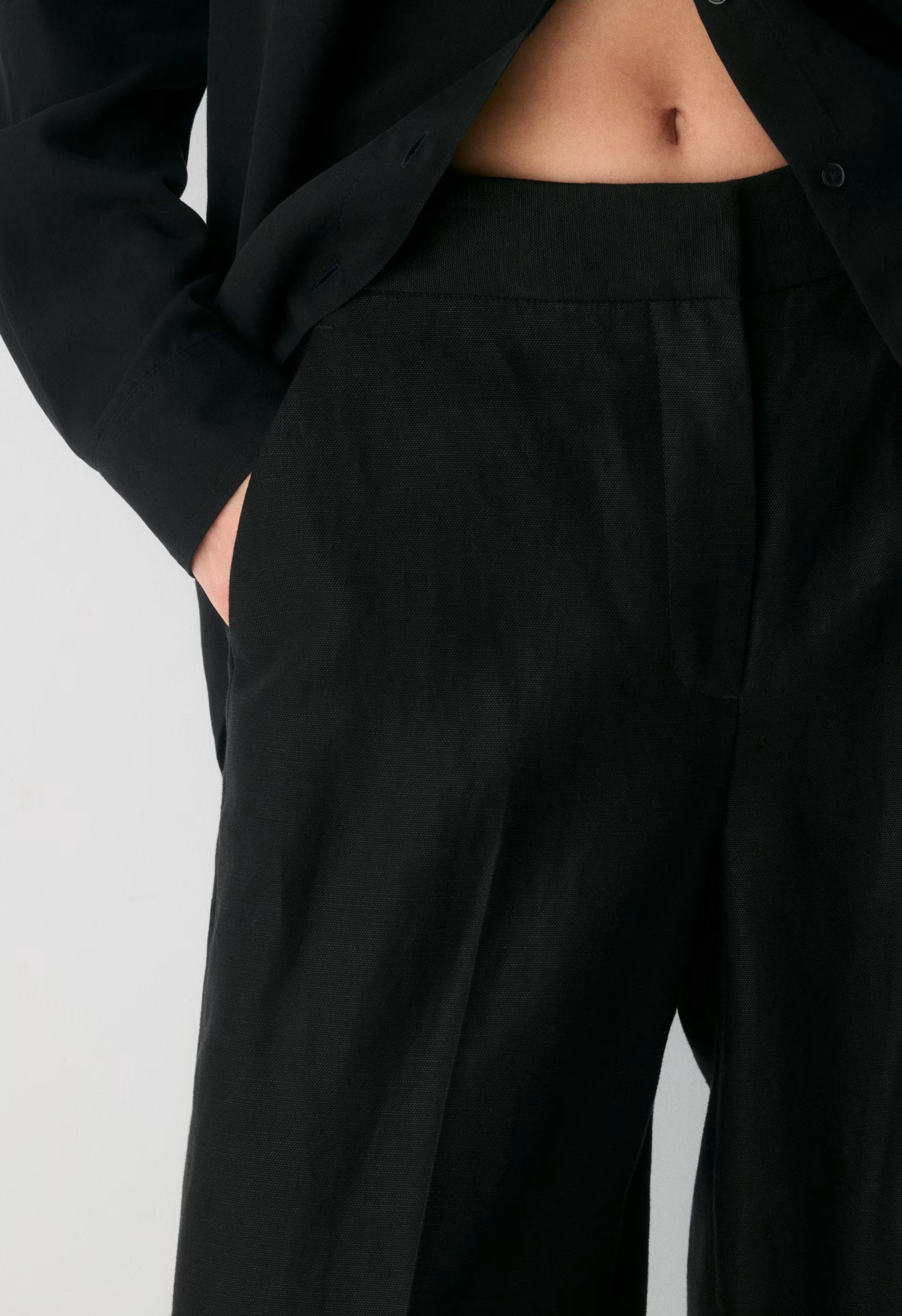 The Limitless Pant™ - CruiseLinen™ - BLACK